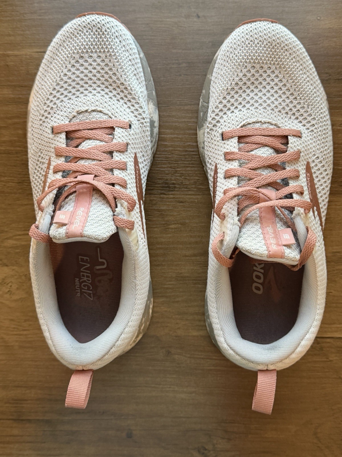 Brooks Revel 5 Women’s Running Shoes Size 8.5 Gray Pink – Read Description