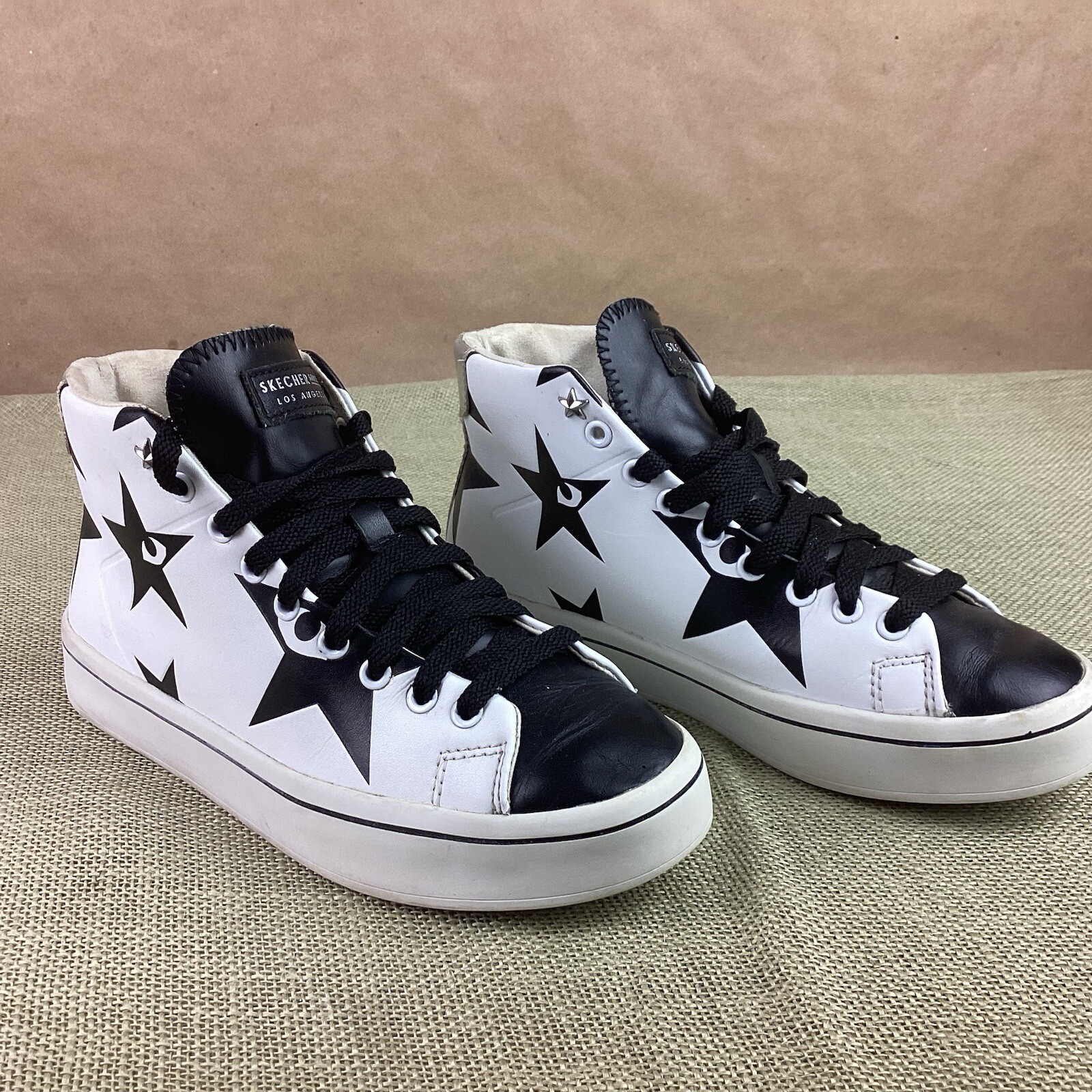 SKECHERS STREET Los Angeles AIR COOLED Sneakers Size 5.5 Leather High Top Stars