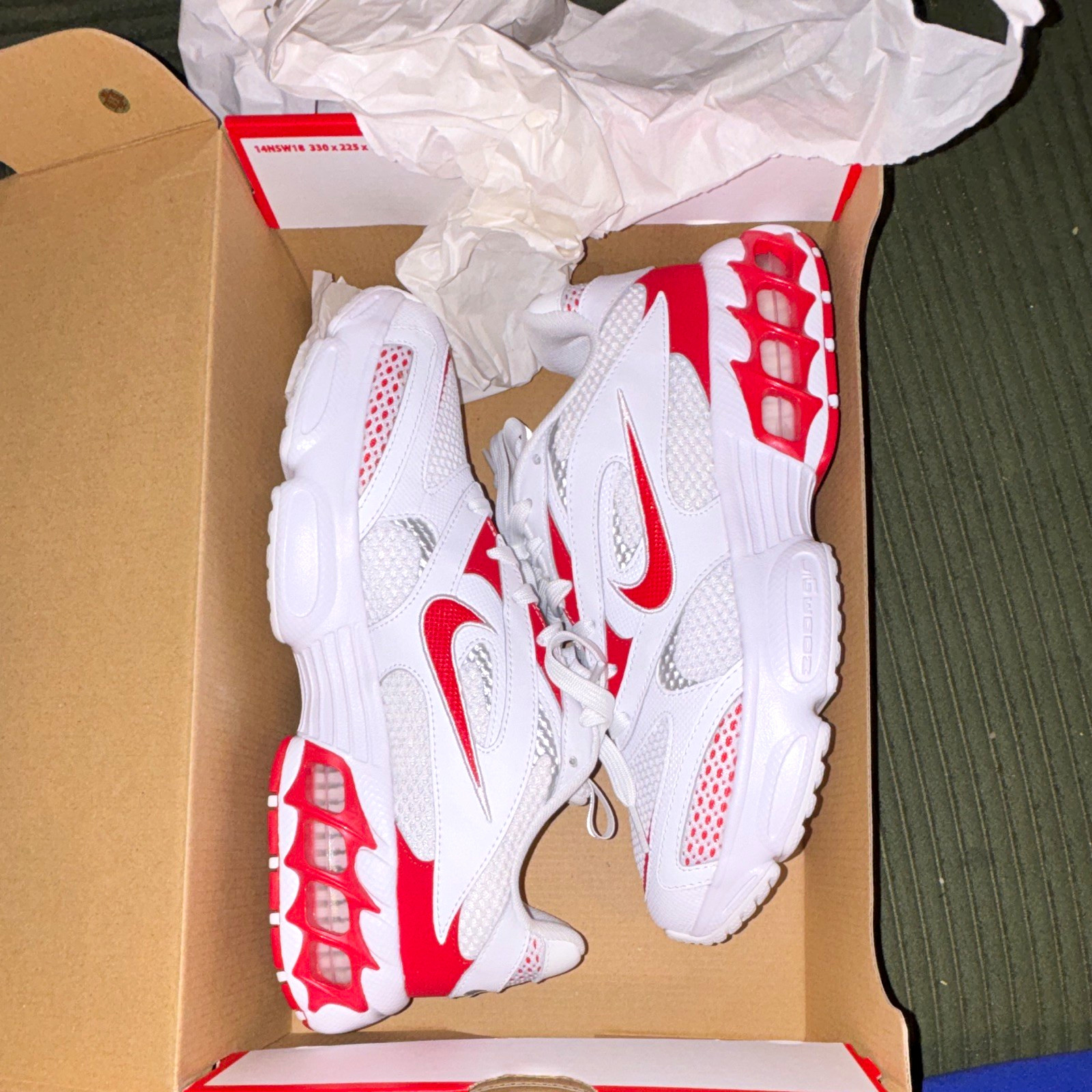 Nike Zoom Air Fire White/University Red Low Top CW3876-101