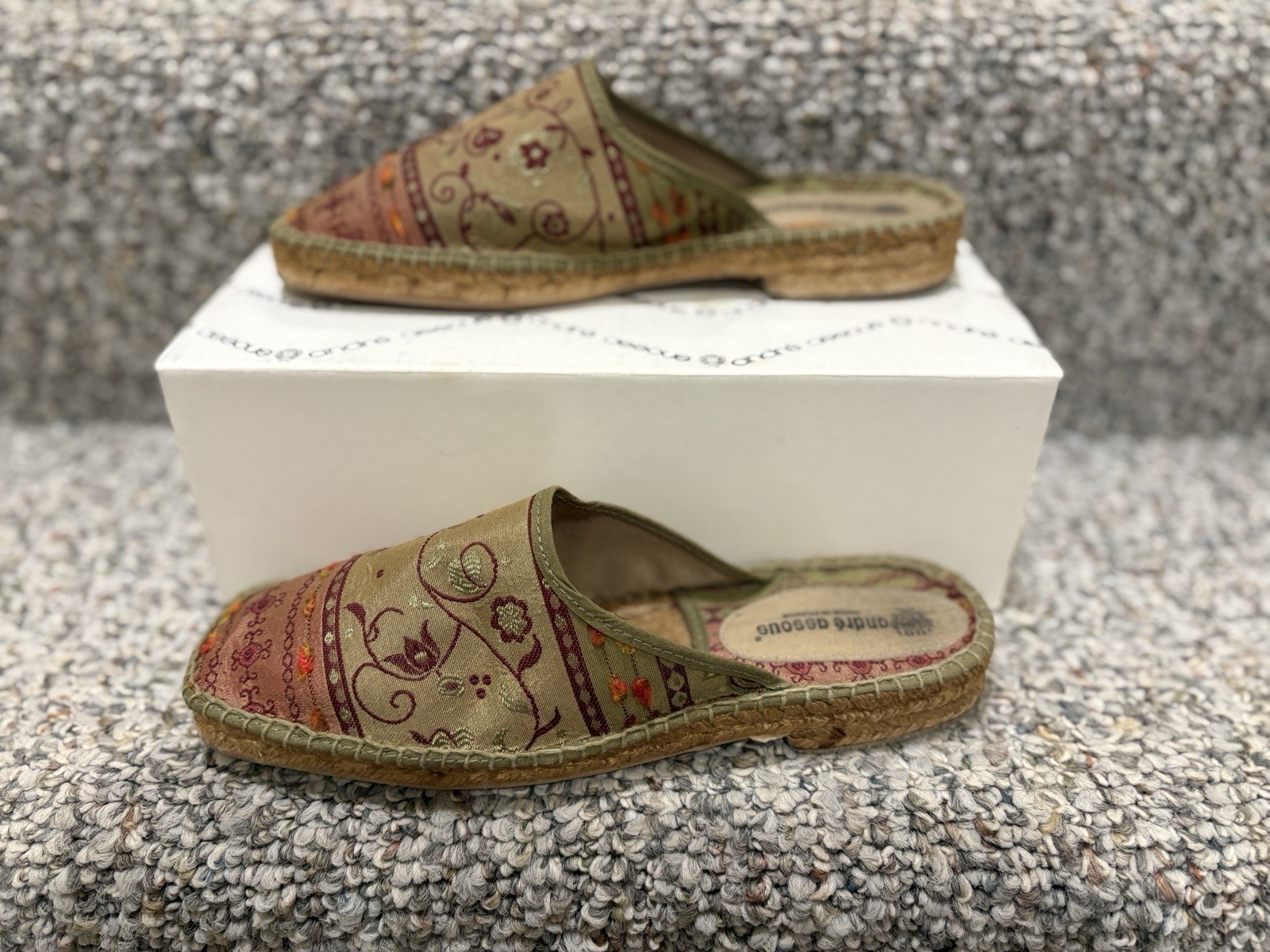 Andre Assous Tatiana Shoes Boho Women’s Size 7 Slip On With Box Colorful