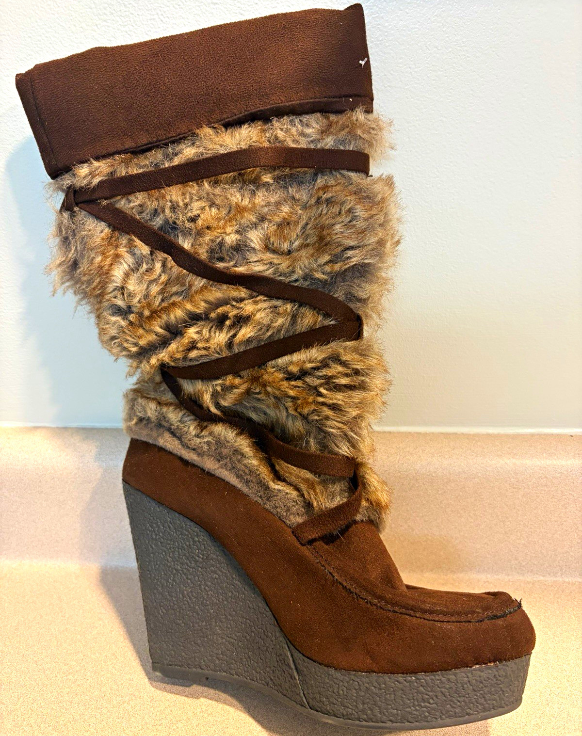 Decree Women’s Brown Faux Fur Lined Mid-Calf Wedge Platform Boots Lace-Up 8