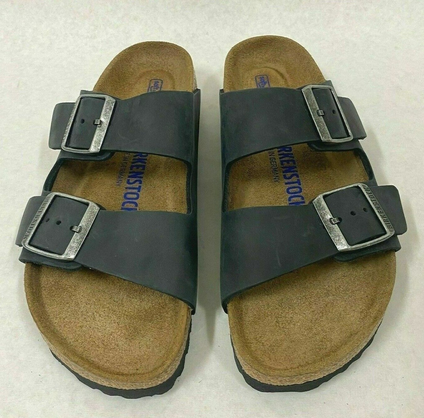 Birkenstock New w/o Box Arizona Black Oiled Leather Soft Footbed R -Select Size