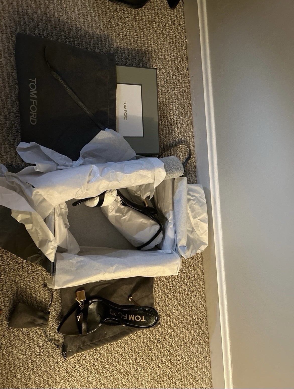 Tom Ford Black Leather Strappy Ankle Strap Padlock Sandals Gold HW 8 New Box