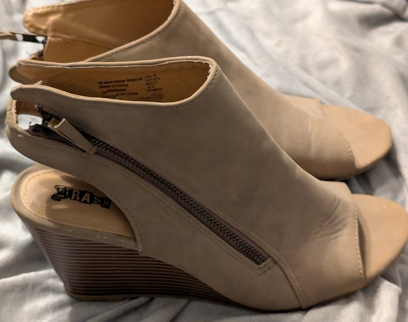 Brash Sz 10 / 41.5 Brown Zipper strap 3.5″ Wedge Heel Open Toe Sandals Shoes