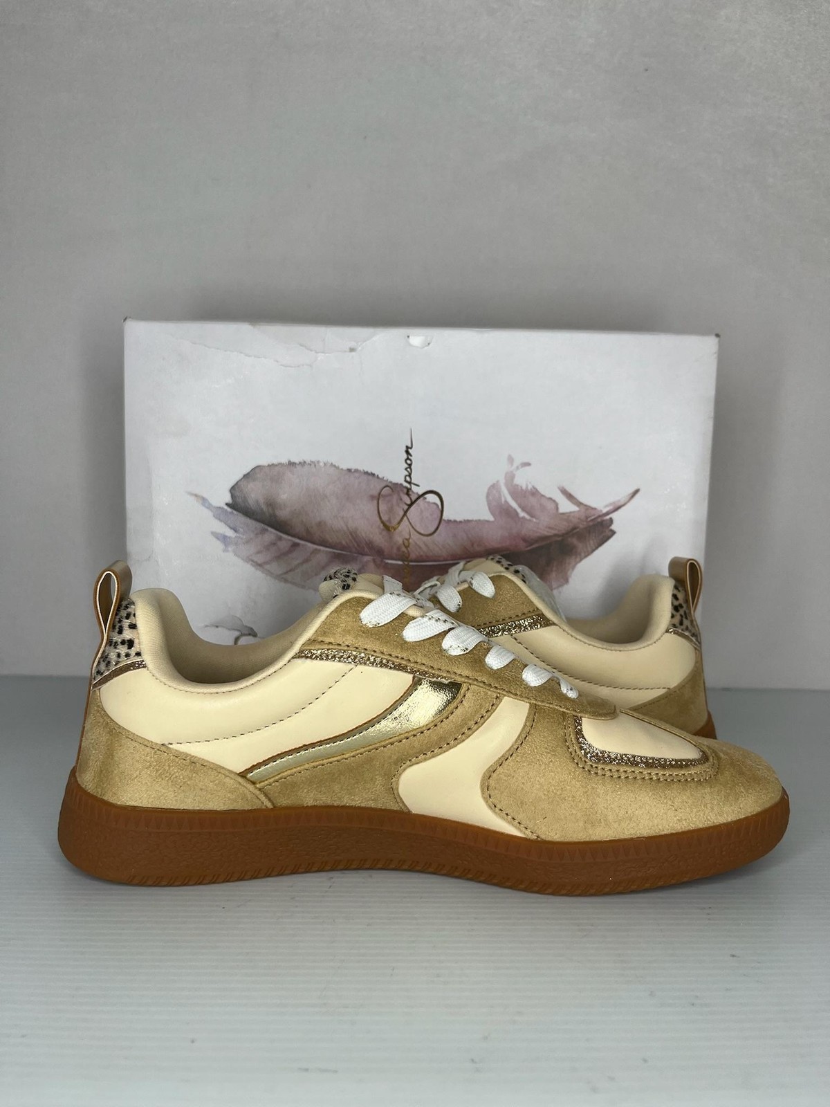 Jessica Simpson Shoes Womens Size 7 Beige Gold JS-ROBYNA Gum Sole Sneakers NEW