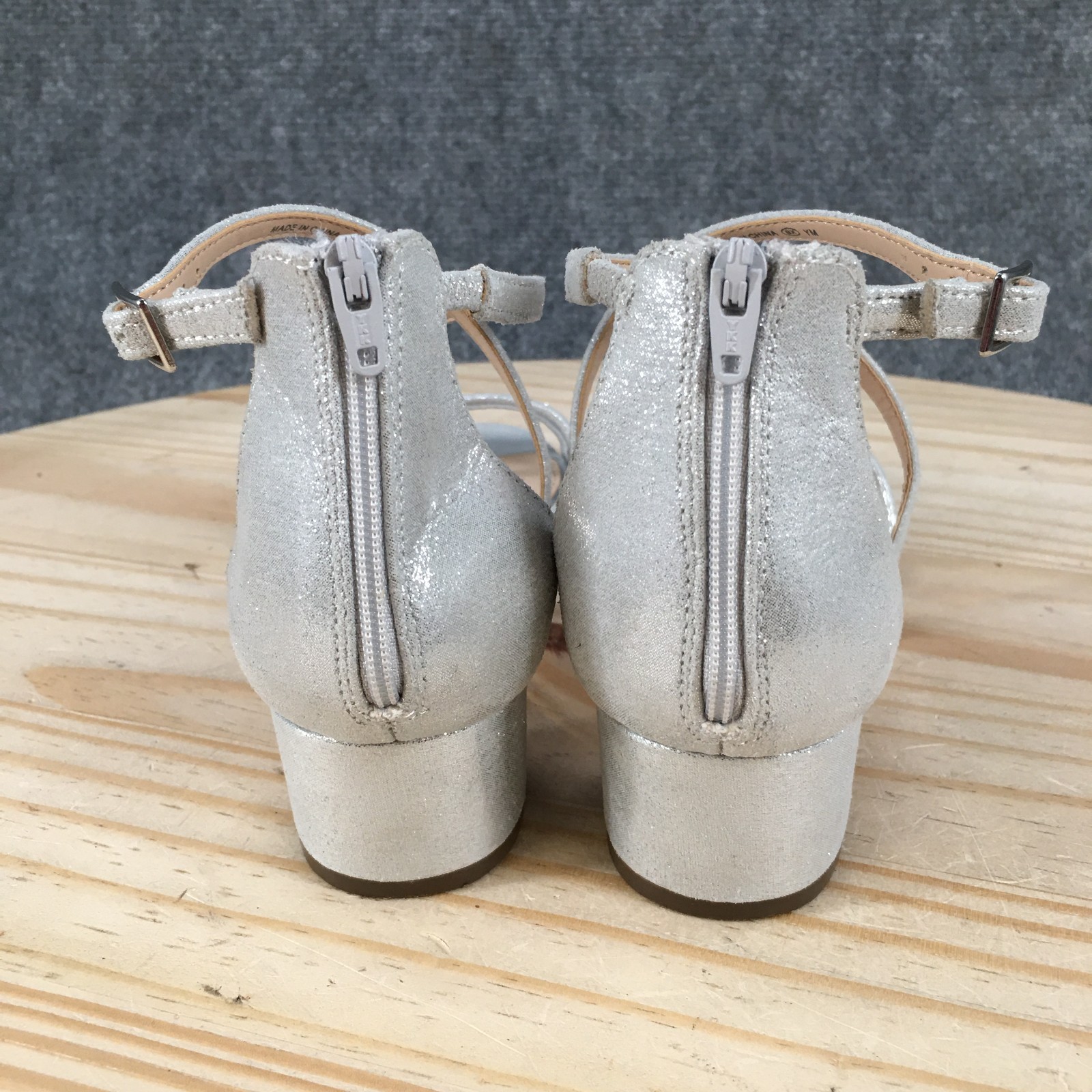 Nina Sandals Womens 6 M Ankle Strap Back Zip Casual Comfort Block Heels Silver
