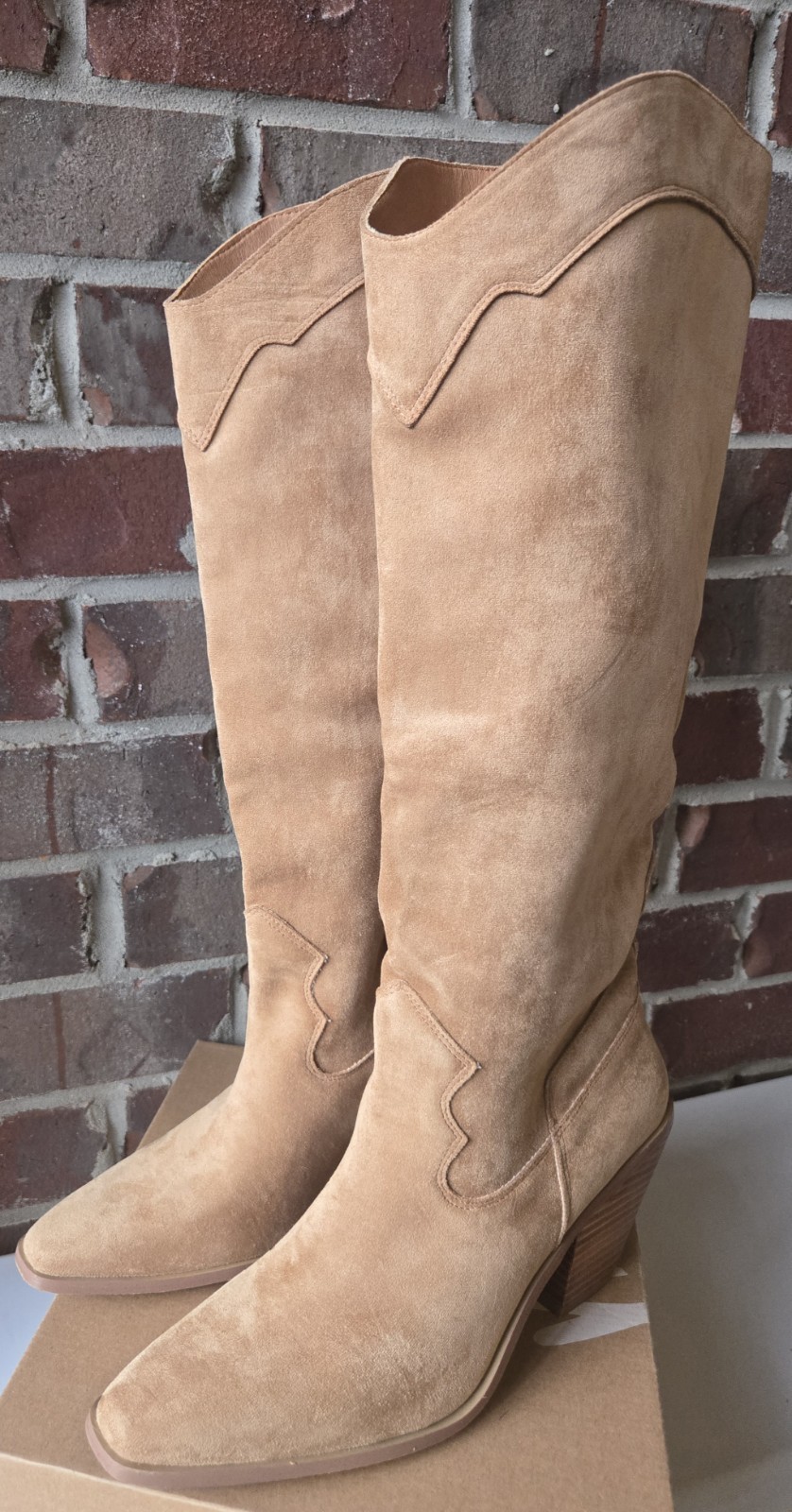 Mi.iM Classy Tan Suede Knee-High Western Boots NIB Women’s Size 8.5 Block Heel