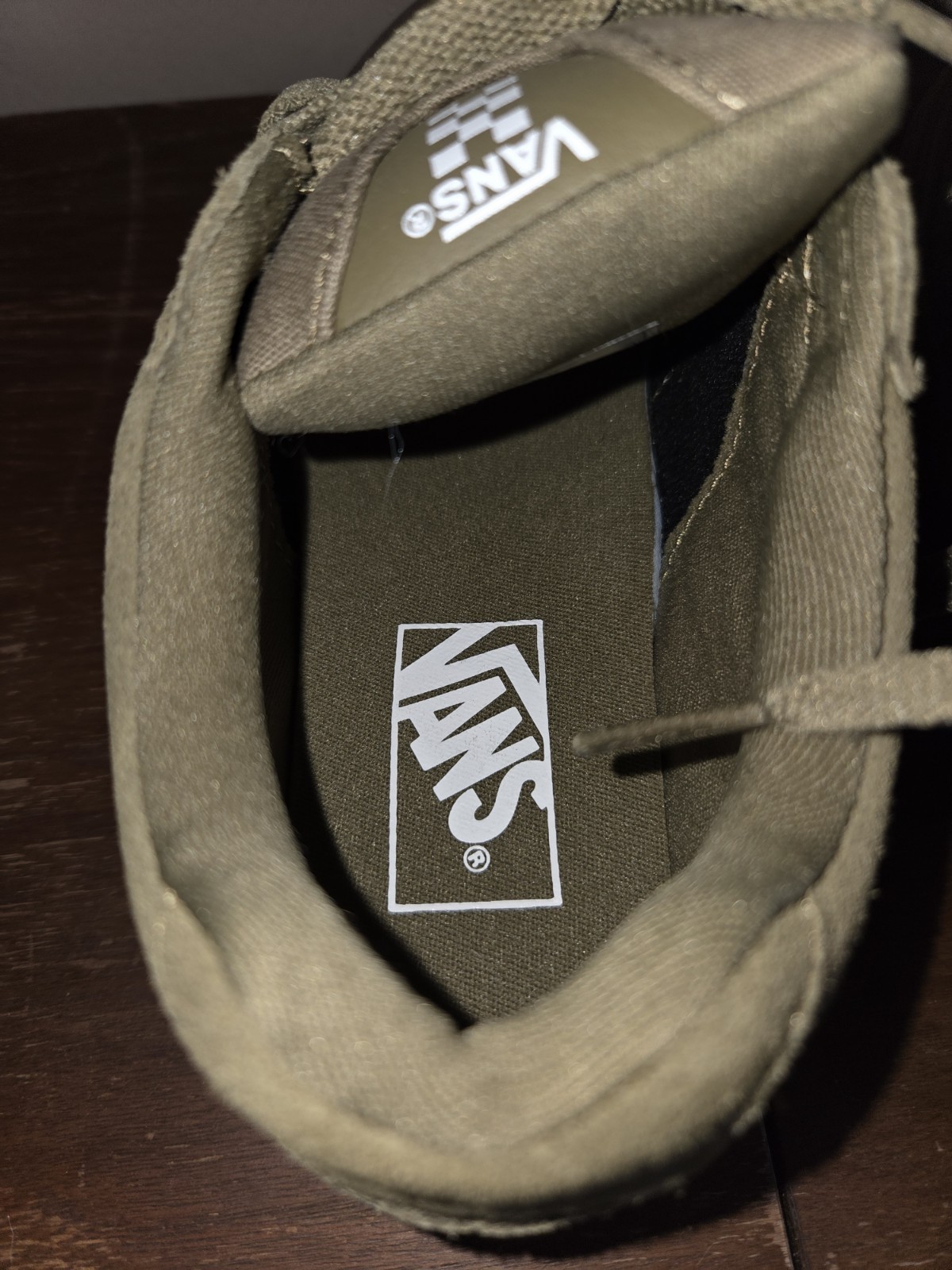 Vans Caldrone Gothic Olive Translucent Gum Sole Sneakers Womens Size 6