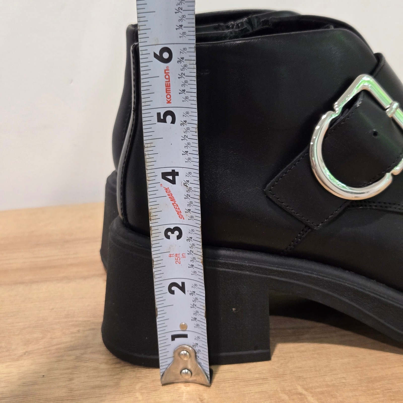 Vagabond Dorah Ankle Boots Women 38 / 8 Black Leather Buckle Square Toe Zip
