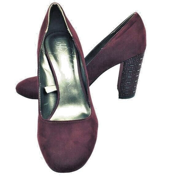 Burgundy Maroon Wine Red Block Heels Sz 8 Faux Suede Fall Autumn Winter