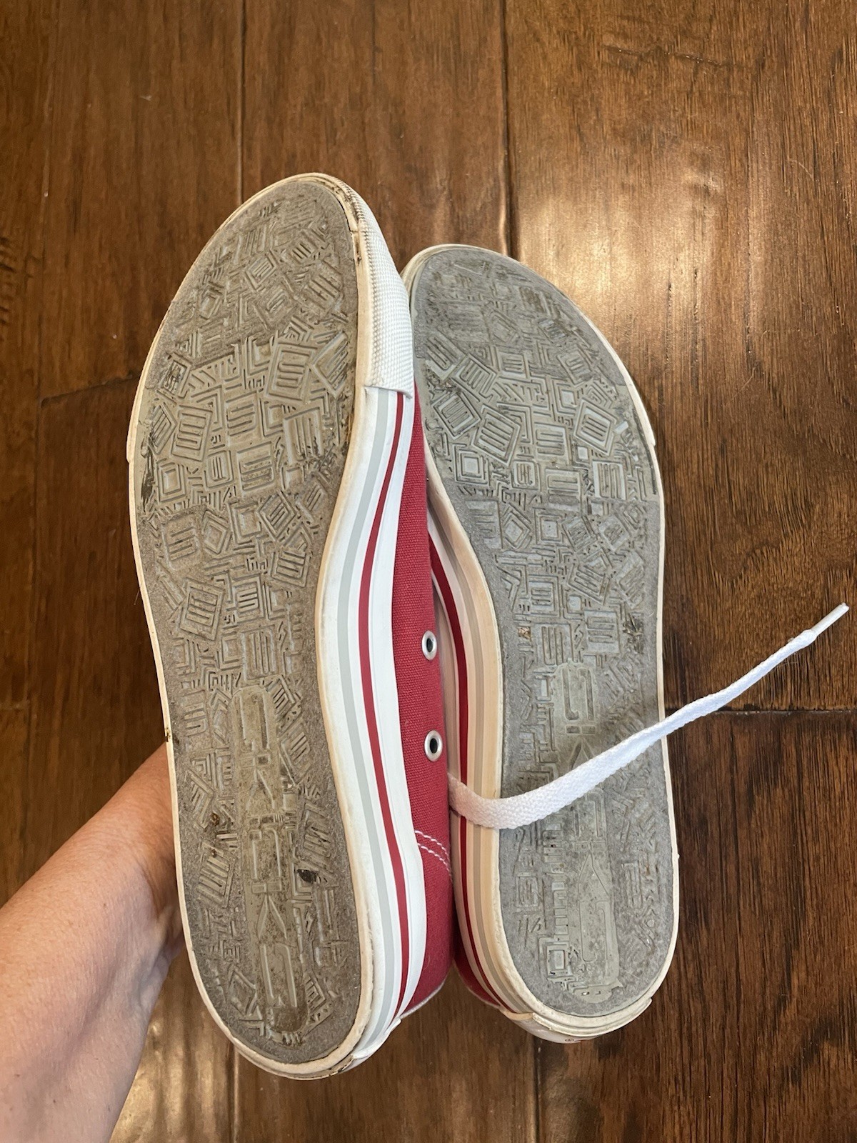 University Of Alabama Women’s Size 6 High Top Tennis Shoes Skicks
