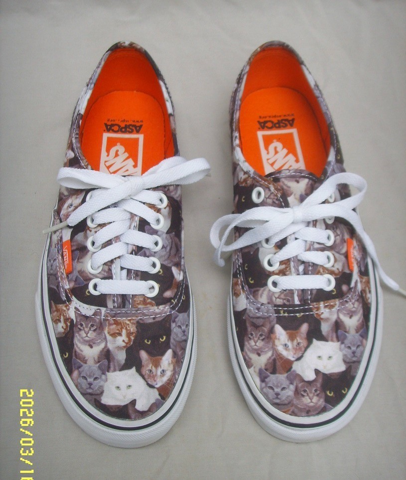 VANS ASPCA SPECIAL EDITION CAT PRINT CANVAS SNEAKERS WOMEN 8.5 MEN 7
