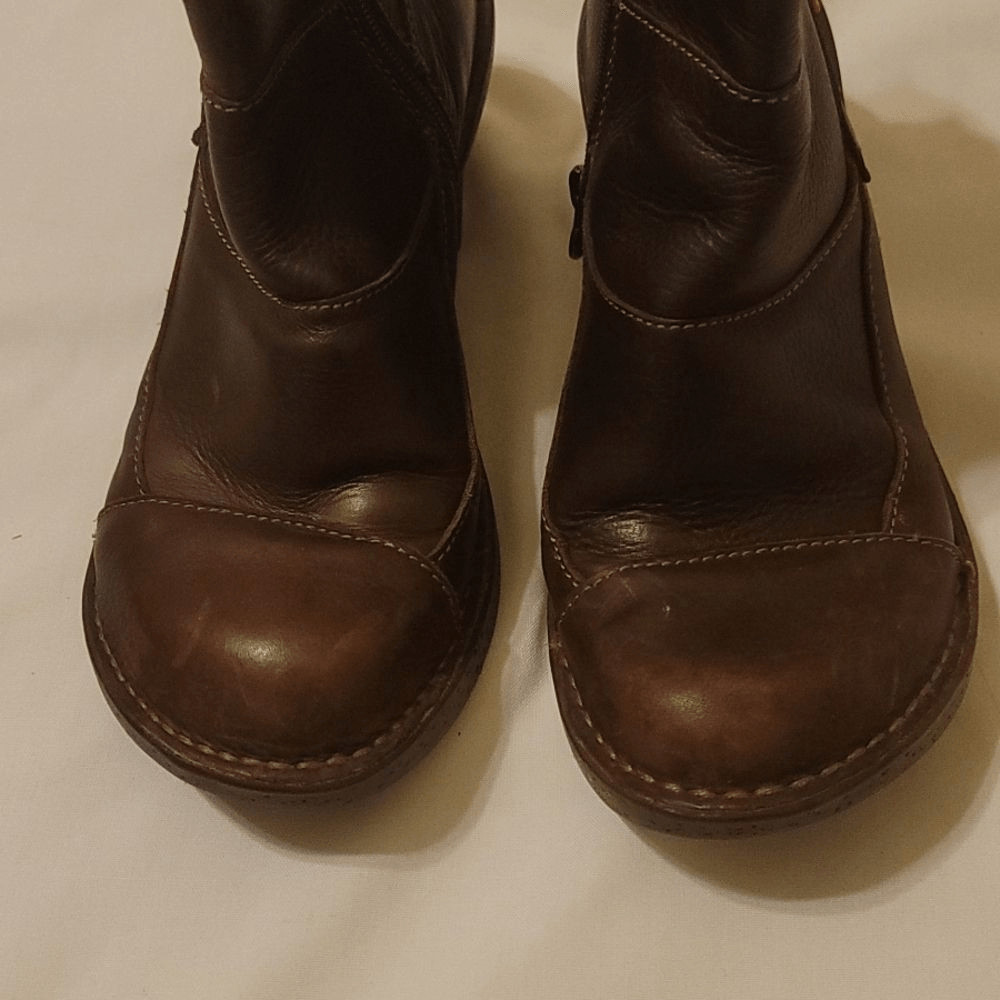 – The art Company boots size 39