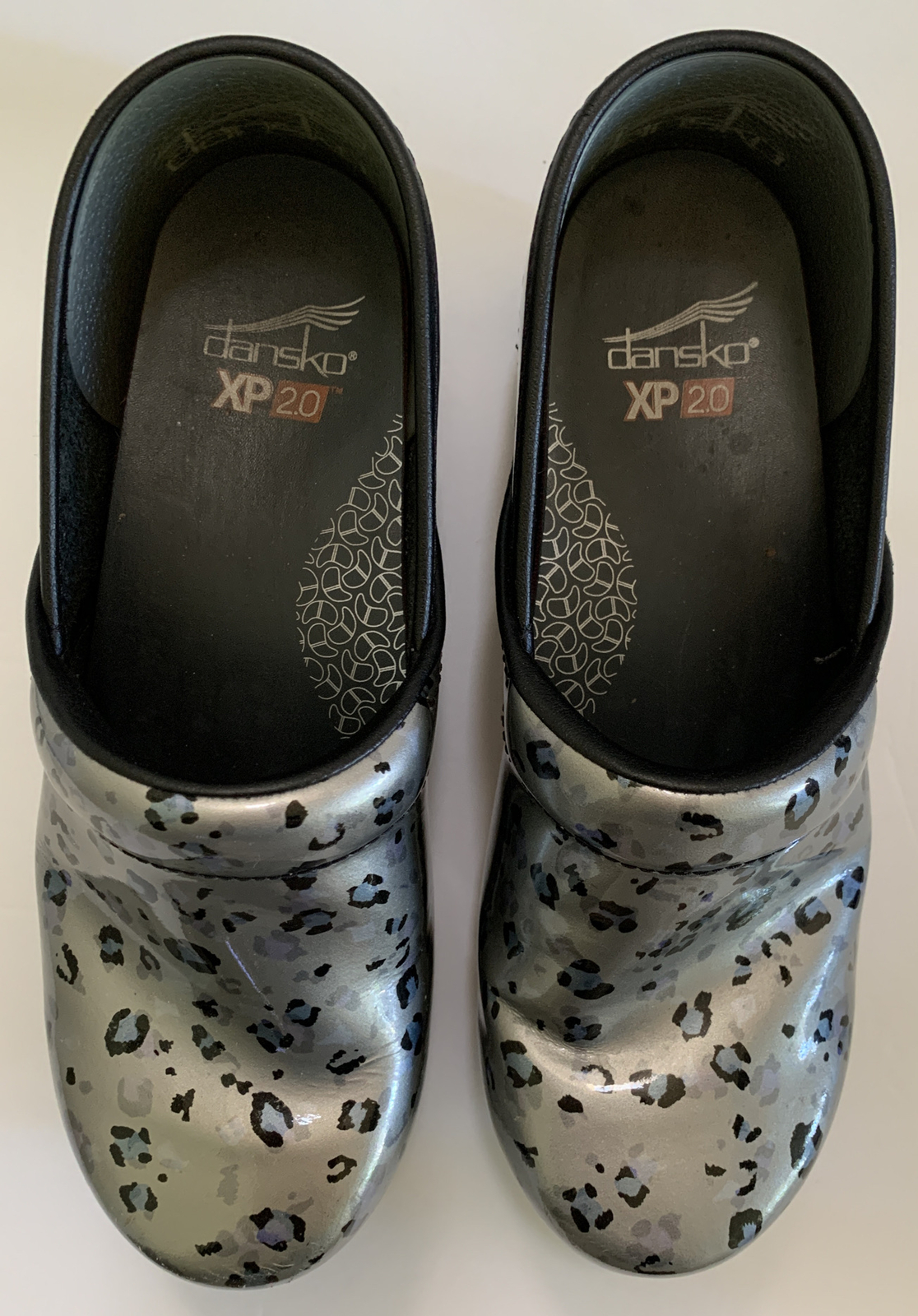 Dansko XP 20 Silver Black Clogs Comfort Shoes 38 US Size 7.5 Or 8 SEE PHOTOS