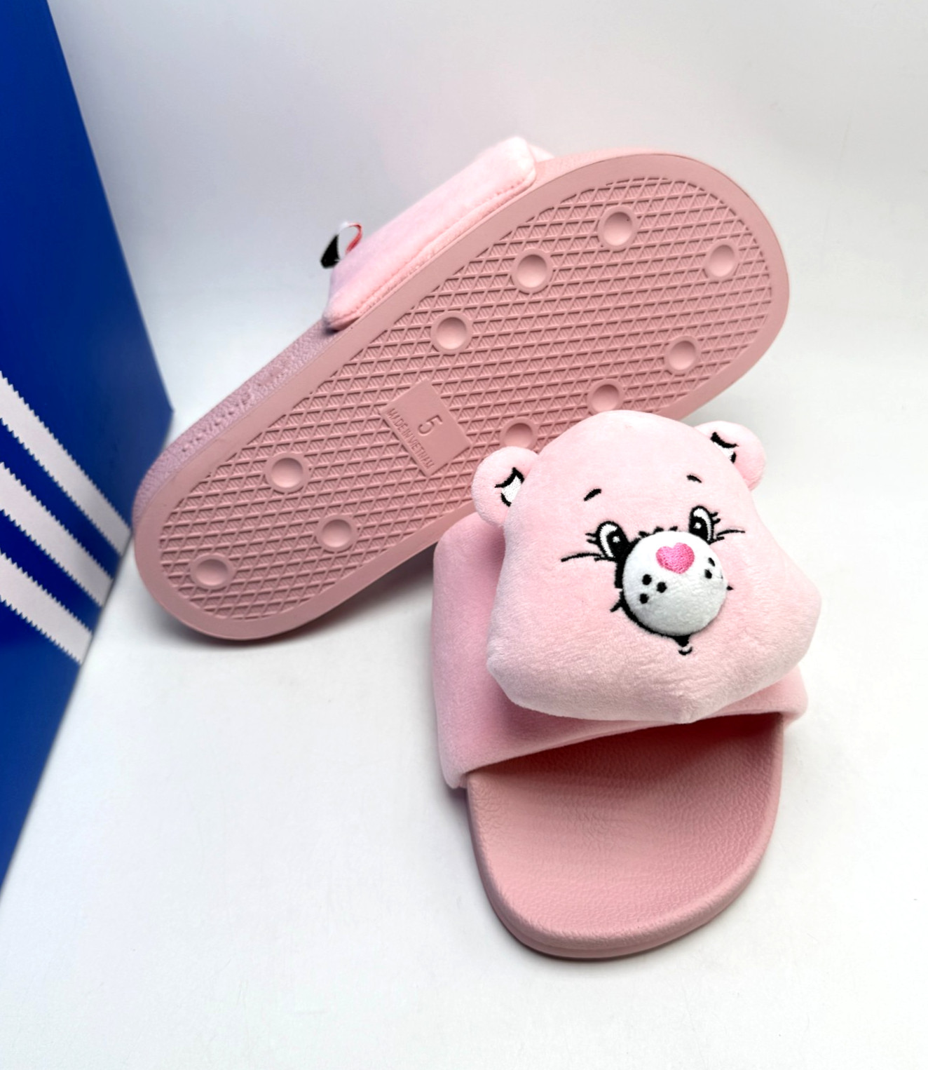 Adidas Care Bears x Adilette ‘Clear Pink’ W Women’s Slide KH9957 sz 7-9