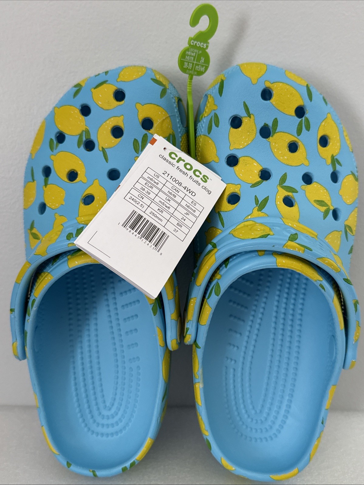 Crocs Classic Fresh Fruits Clog Lemons Womens 8 Blue / Yellow / Tinted Glass
