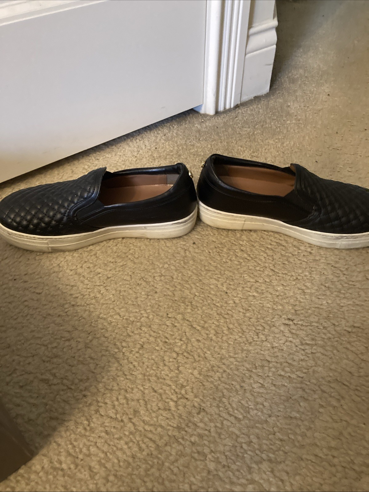 BCBG Maxazaria Women’s Brentley Black Faux Leather Slip On Sneaker Size 7.5 M