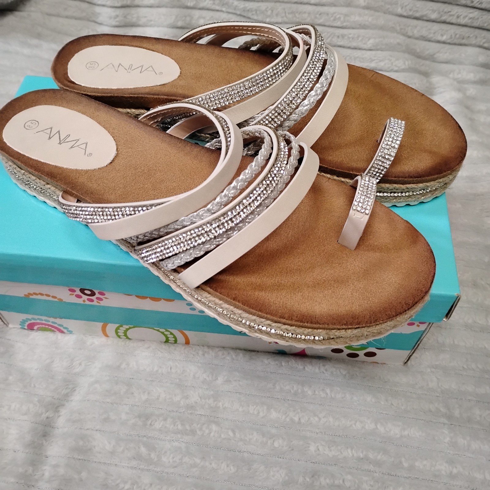 Sandals 8.5 Bling Wrap Toe Anna Summer Vacation Girlie Sparkle Party Casual