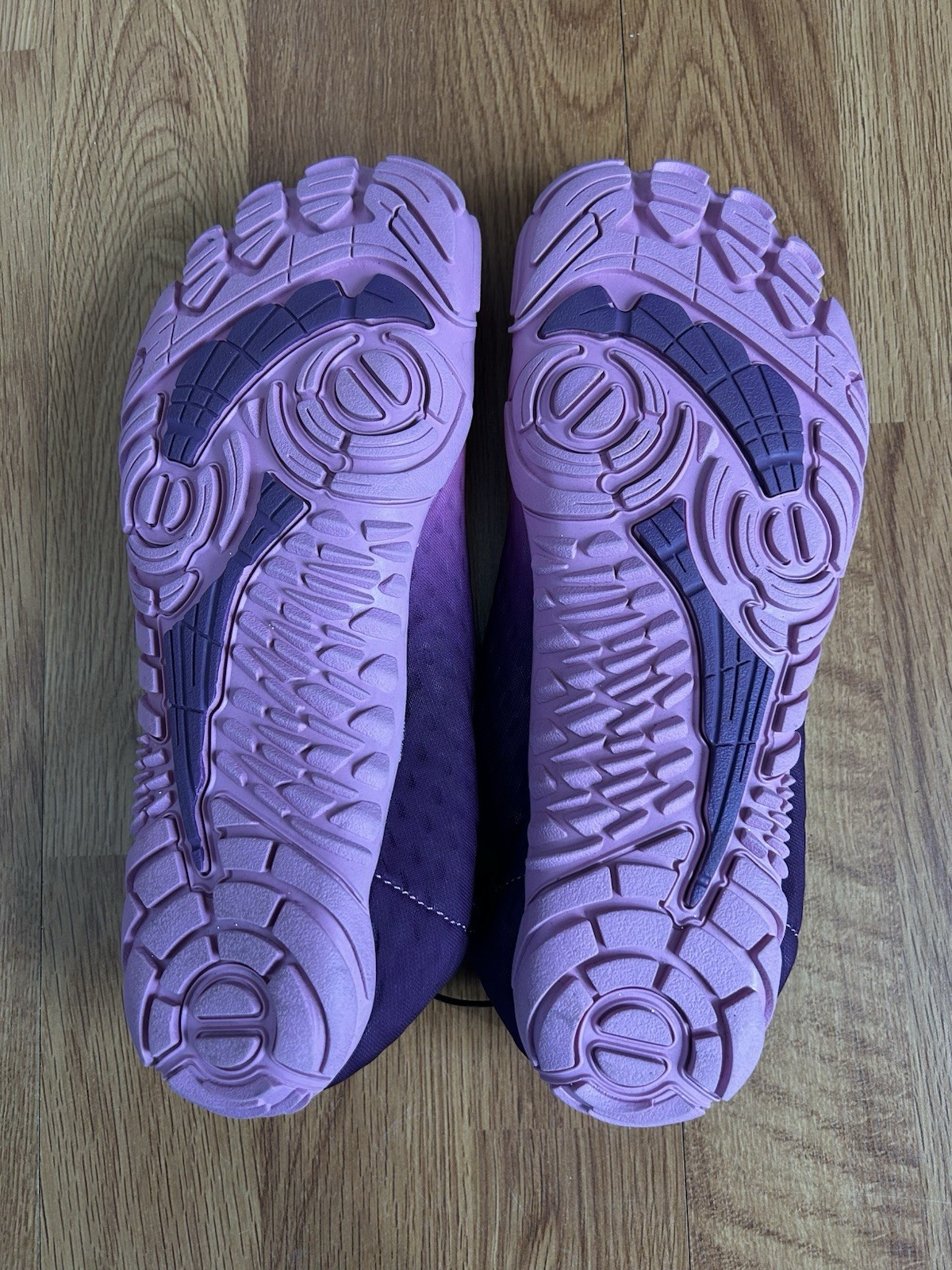 Women’s Slip-On Athletic Sneakers Purple/Pink Ombré Low Top Rubber Sole – 42/10
