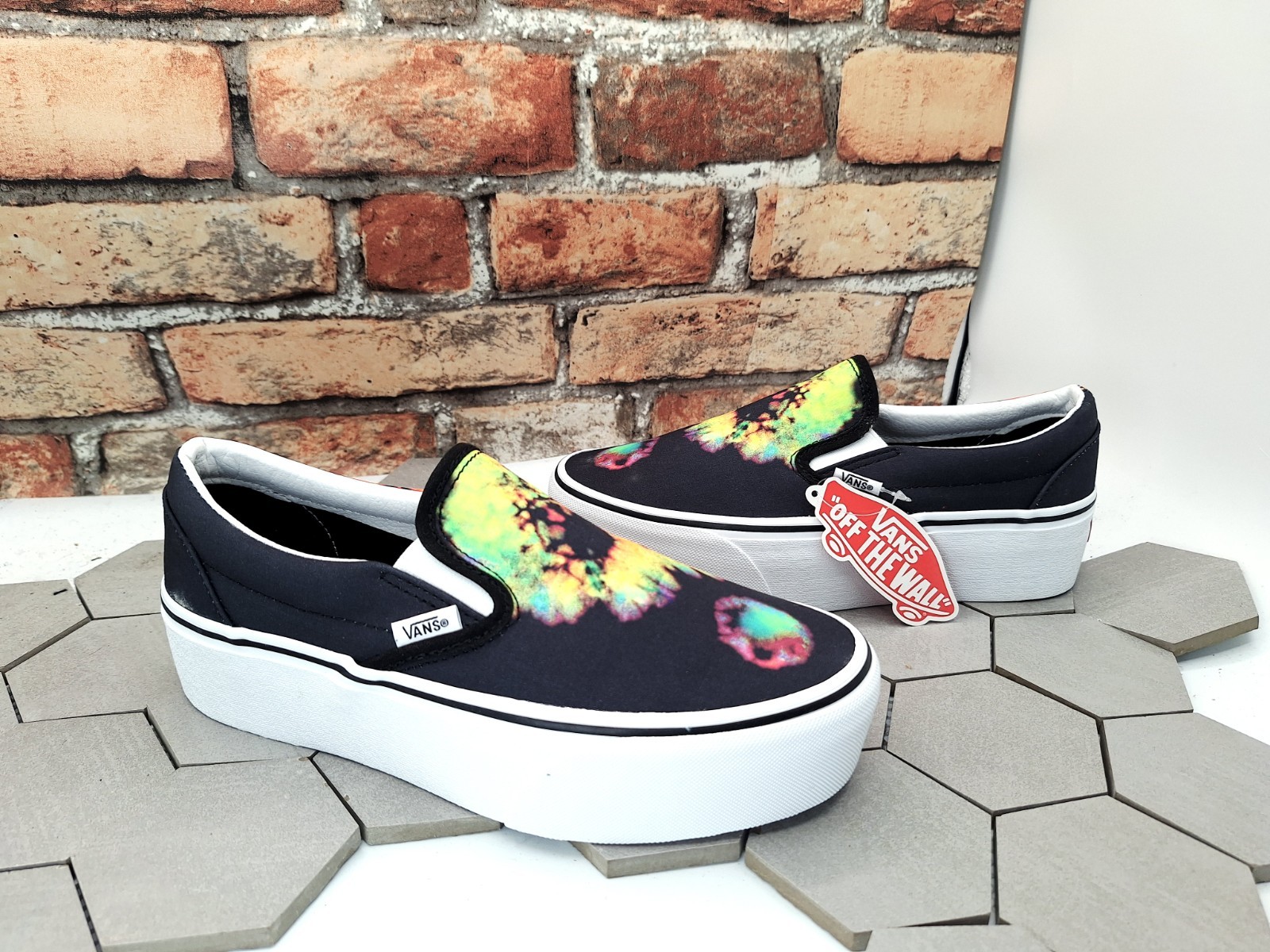 Vans Classic Slip-On Platform Stack Tie Dye Black Women’s 8.0 / Girls GS Sz 6.5