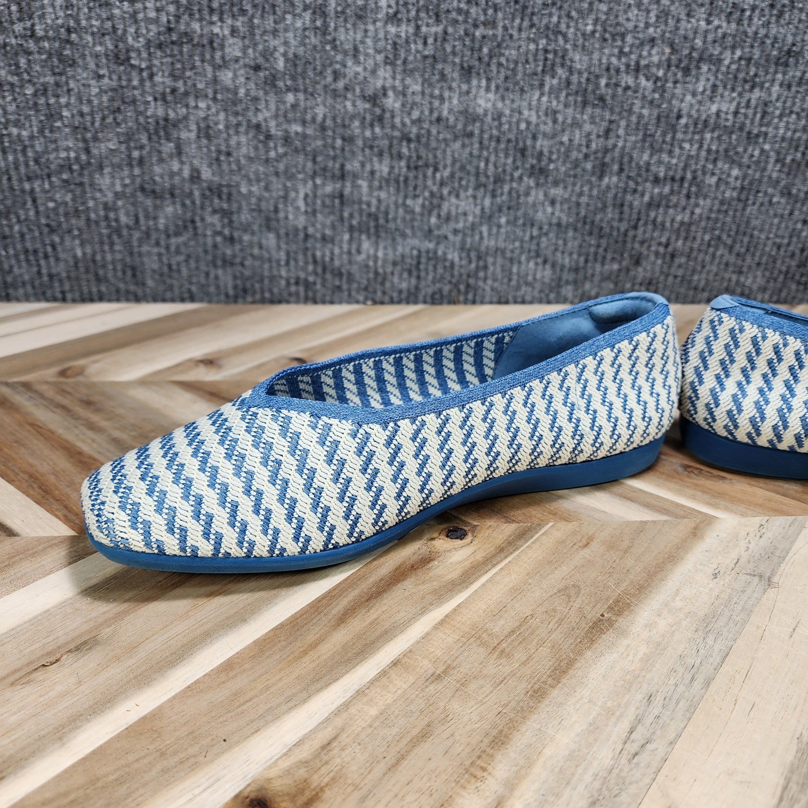 Vivaia Margot 2.0 Flats Denim Stripe Knit Square Toe Shoes Size EU 40 US 9 EUC