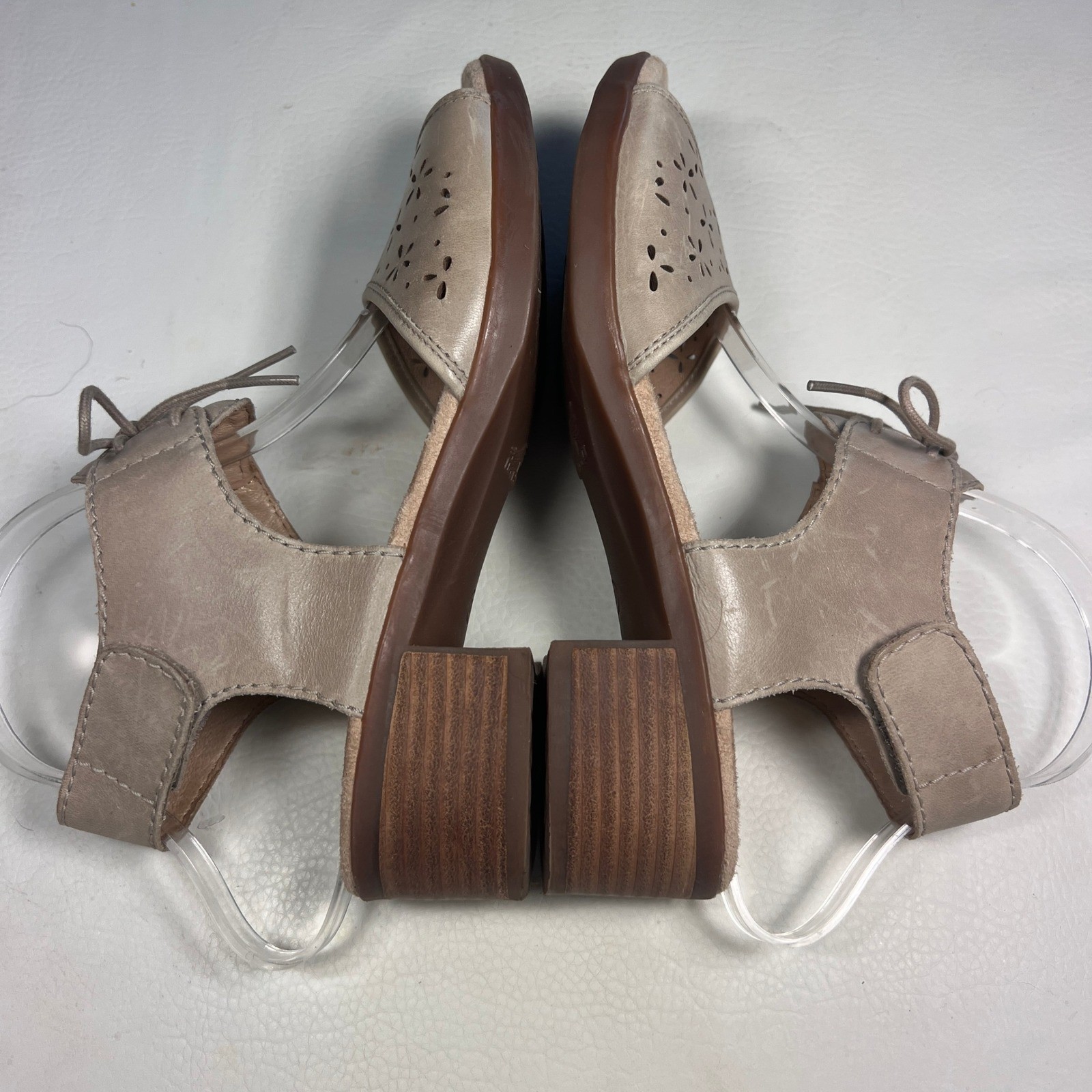 Dansko Sophie Sandals Women 39 Taupe Floral Laser Cut Block Heel Boho 2015 Laced