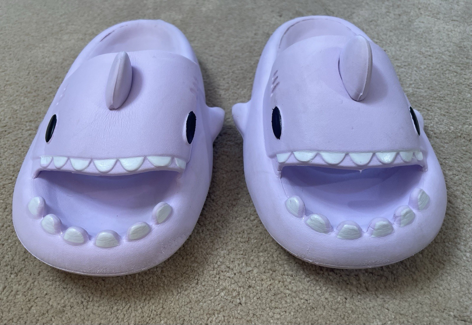 Shark Pink Cloud Sandals Slides Slippers EU 38-39 US 8.5 Cushion Foam Cute Teeth
