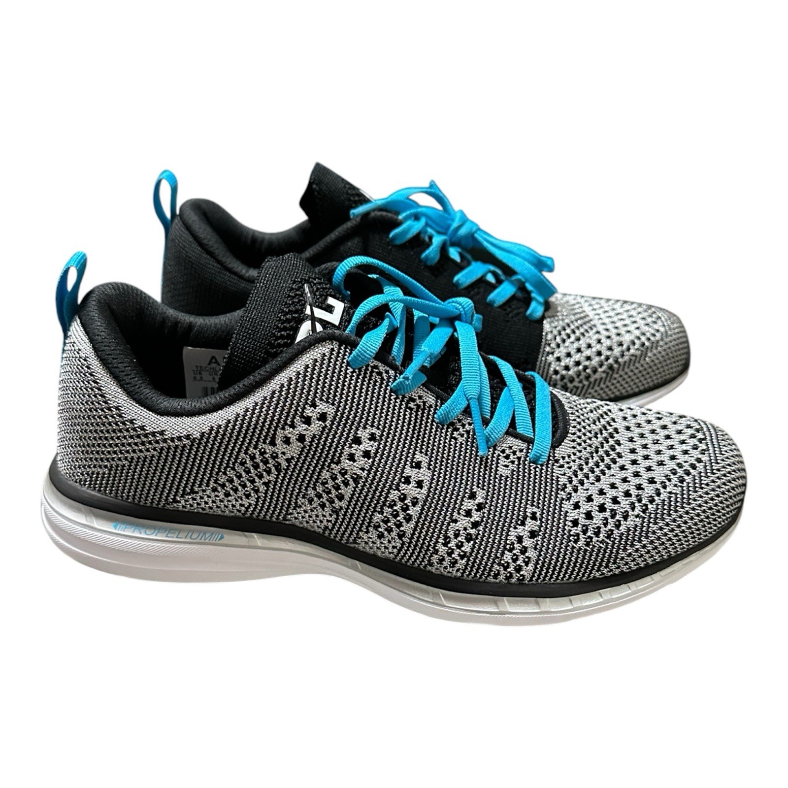 APL texhloom pro w 0819XC Silver And Black Women’s Running Shoes 8.5 NWOB