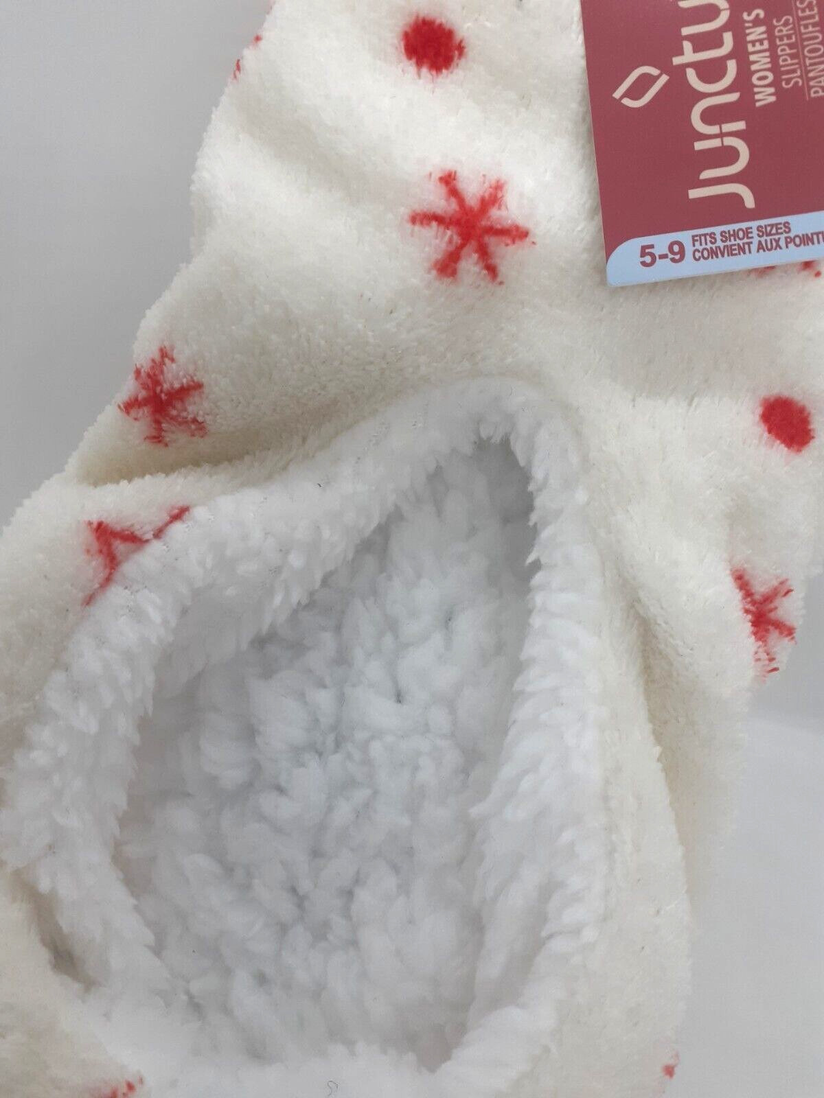 Juncture Women’s Snowflake Cozy Slip On Slippers Sz 5-9 NWT