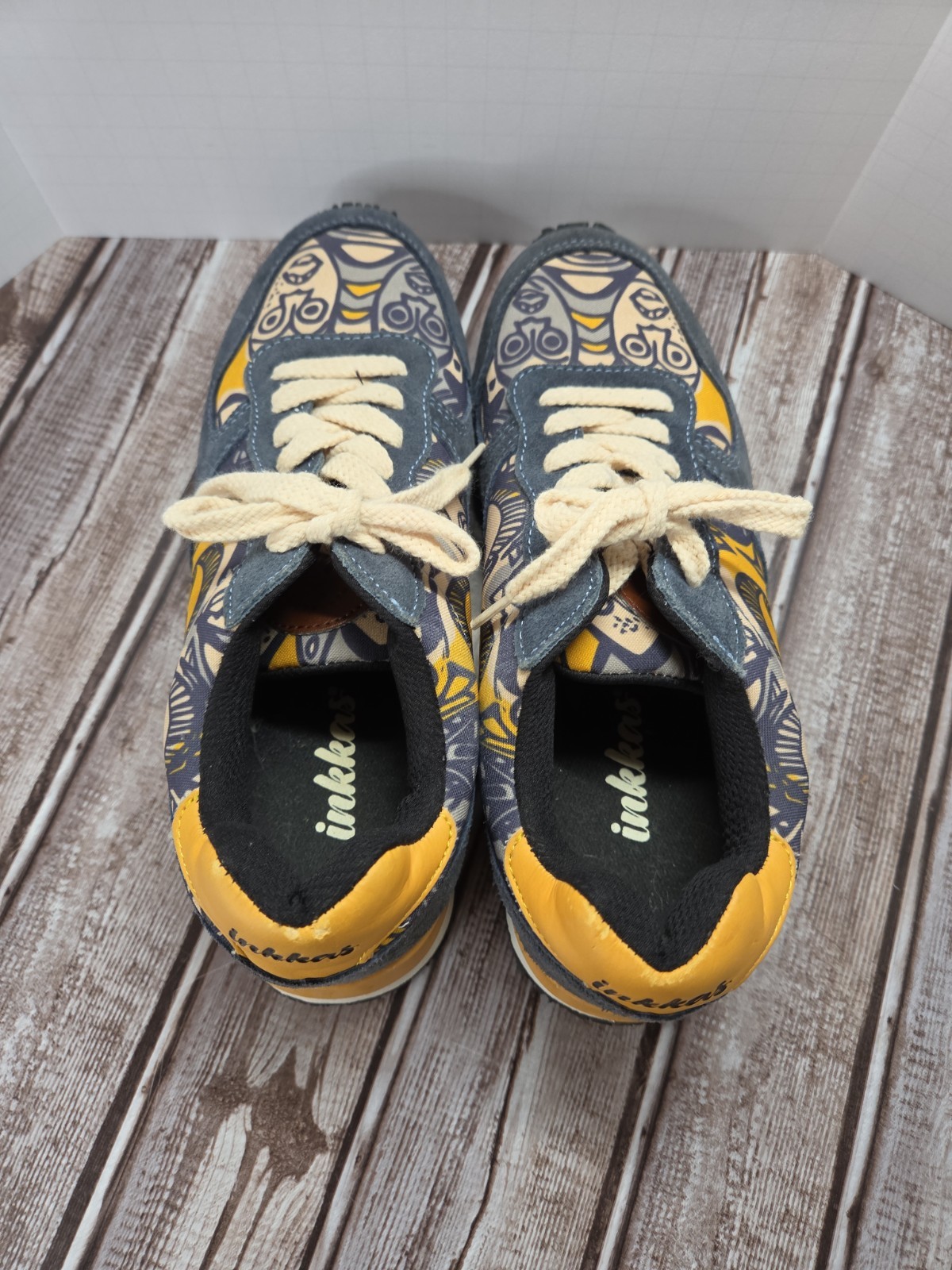Inkkas Joggers Congo Mustard Sneakers Womens 7 Mens 5 GUC