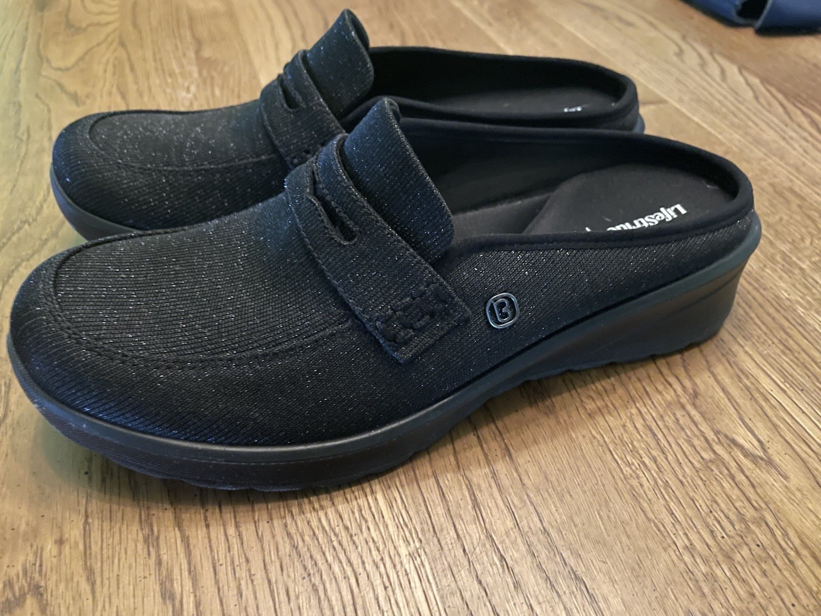Women’s Life stride Bzees Air Step Size 7.5 Wide Black Comfort
