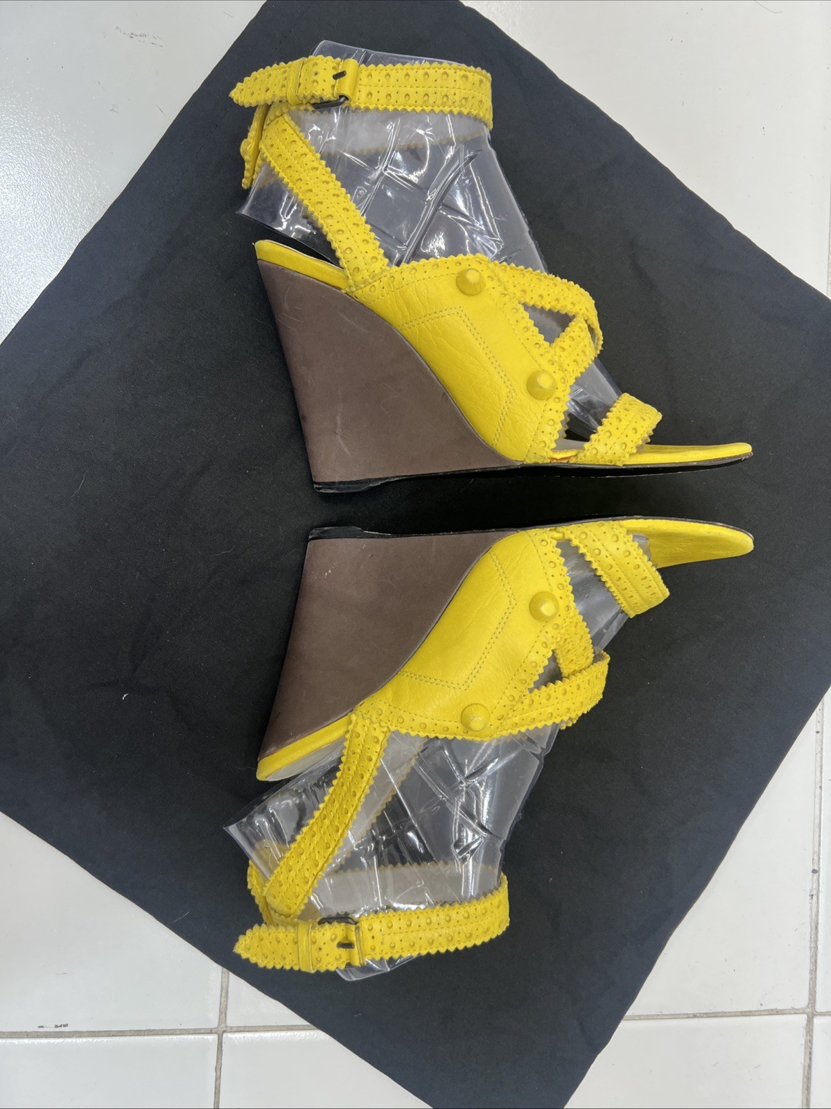 Balenciaga 40 Wedge Sandals Mules Gladiator Caged Pump Booties Yellow City Studs