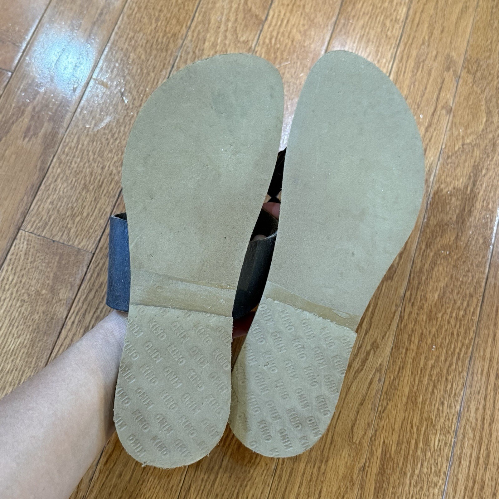 KINO Key West Womens 9 Australiano Leather Thongs Flop Flops Sandals Made In USA