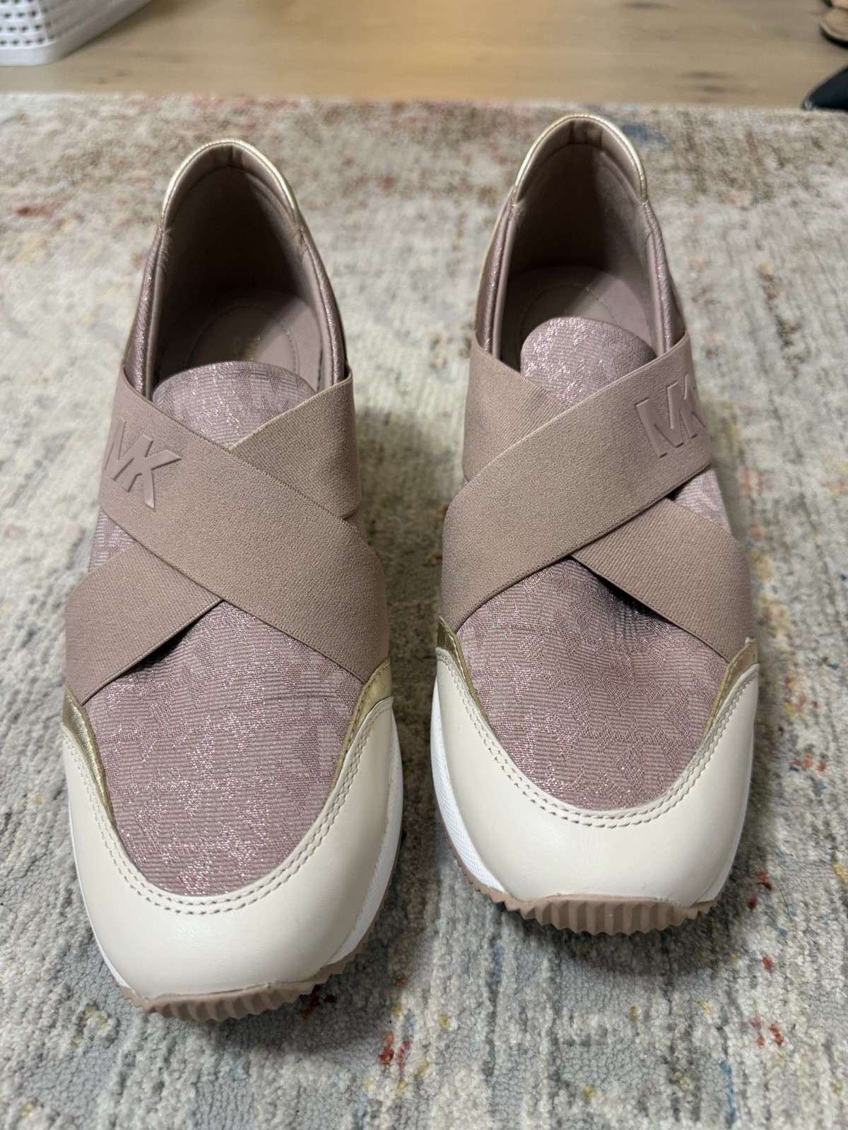 Michael Kors Genna Women’s Slip-On Low Top Sneakers Fawn Logo, 7.5