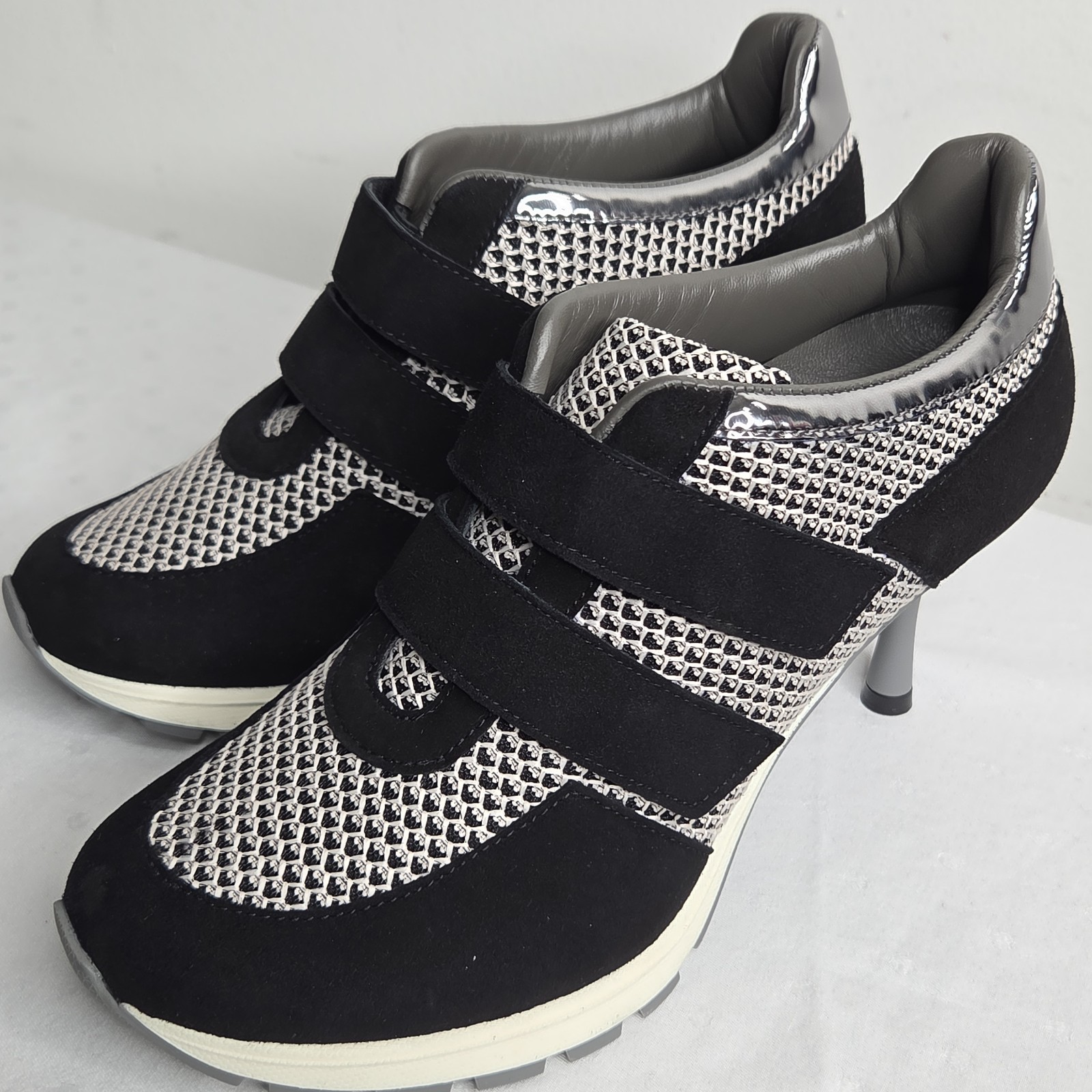 Sneex Sarah Blakely The Blake Hy-Heels 9 Black Silver Stiletto Made Spain