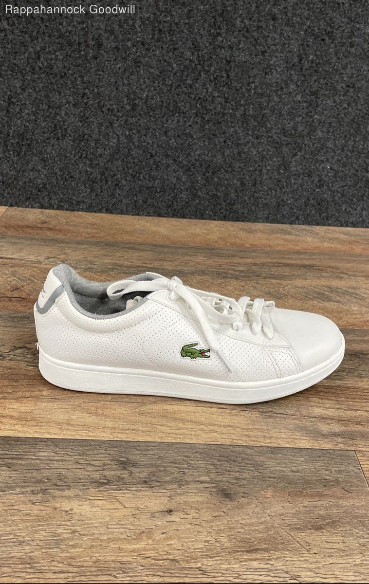 Lacoste Carnaby Evo White Perforated Low Top Sneakers Women’s Size 6.5
