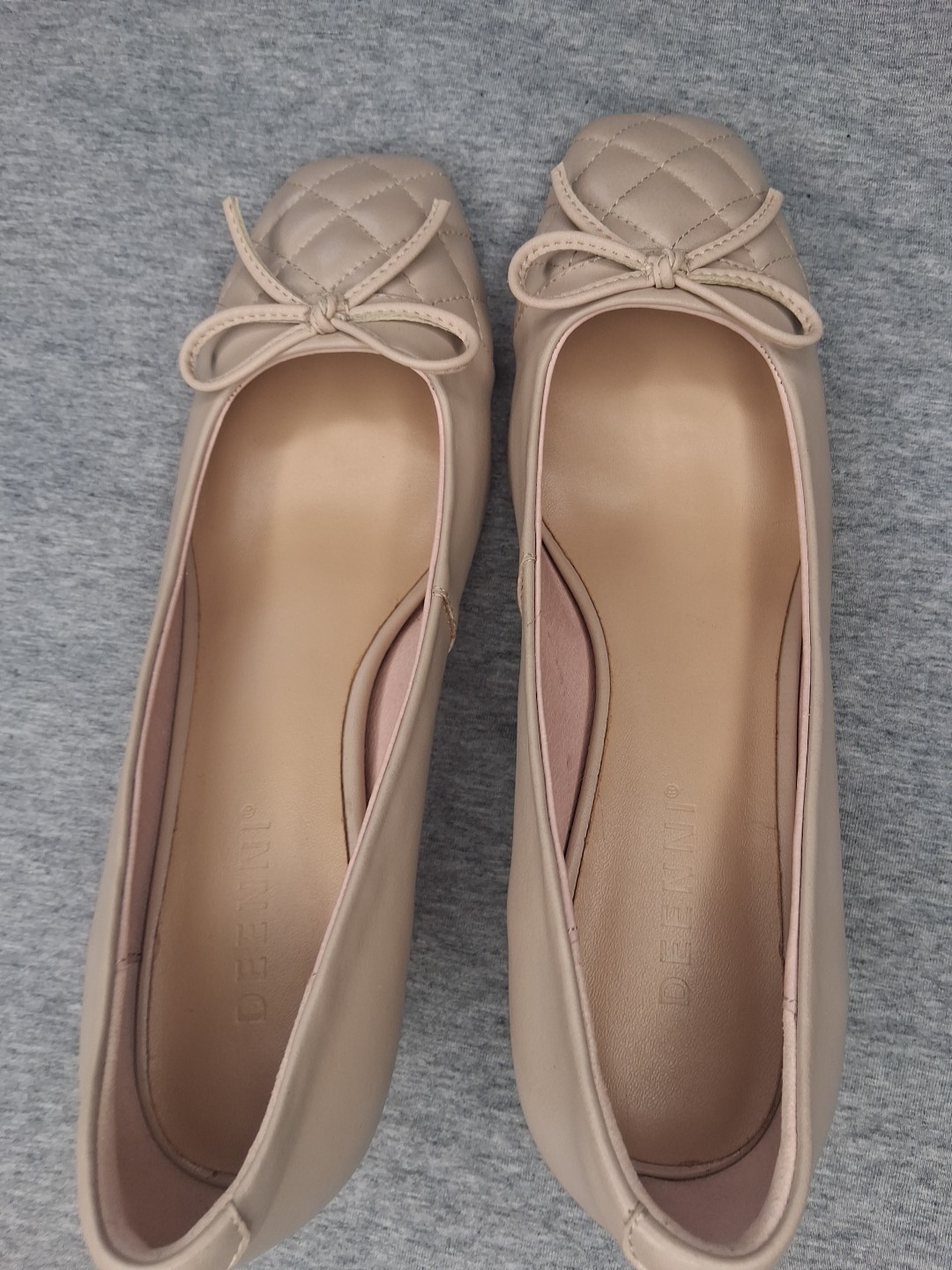 DEENNI Heeled Ballet Pumps Tan Minimalist Business Casual Size 38 US 7