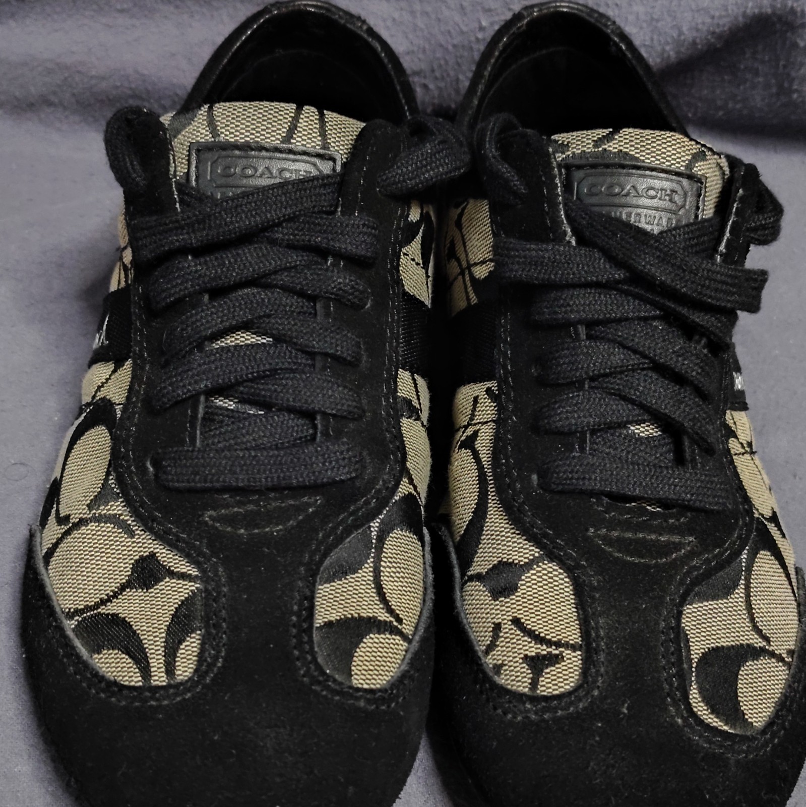 Coach Baylee Signature Logo Lace-Up Low Top Sneakers Black Beige Women’s 8M