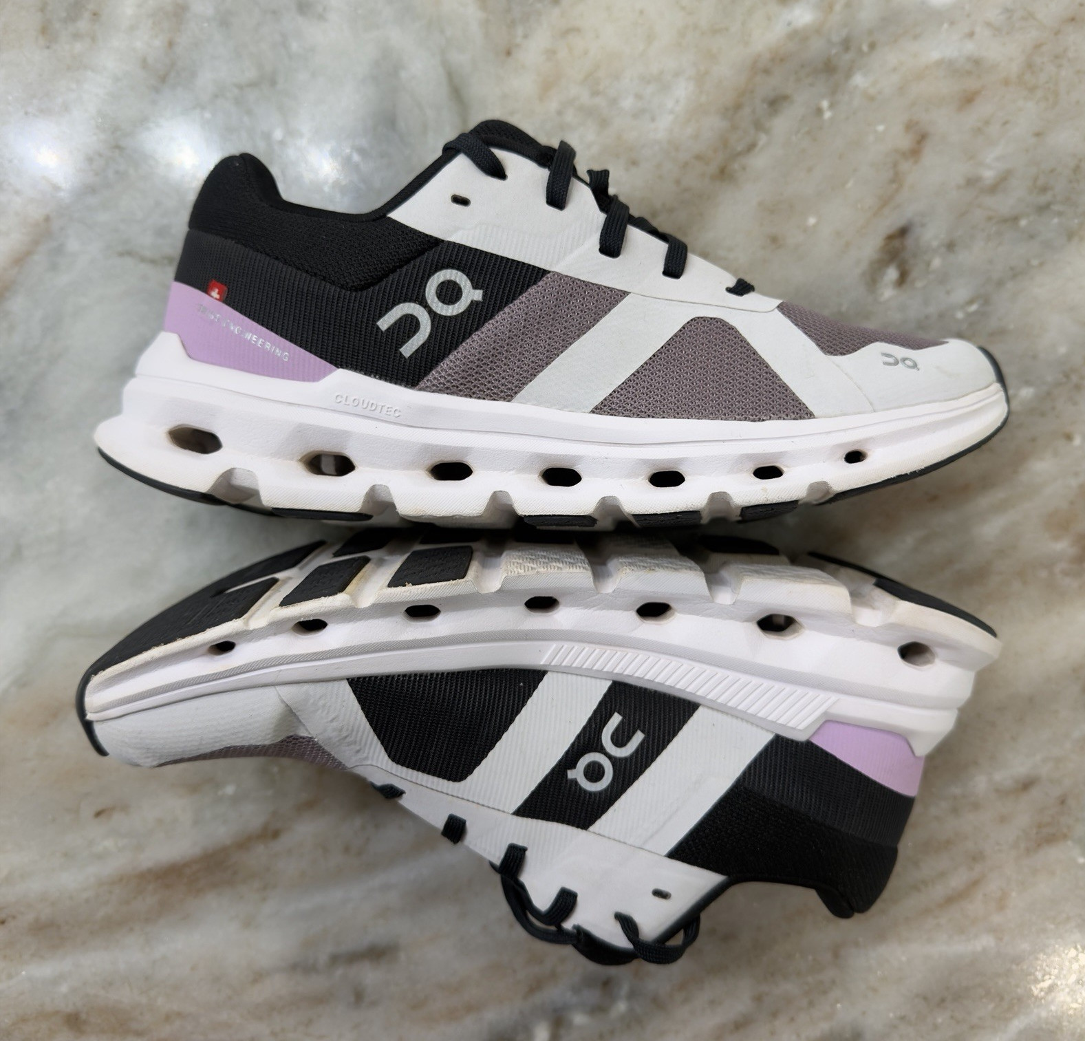 On Cloudrunner Women’s Size 6 Black White Lilac Running Shoes 46.98641