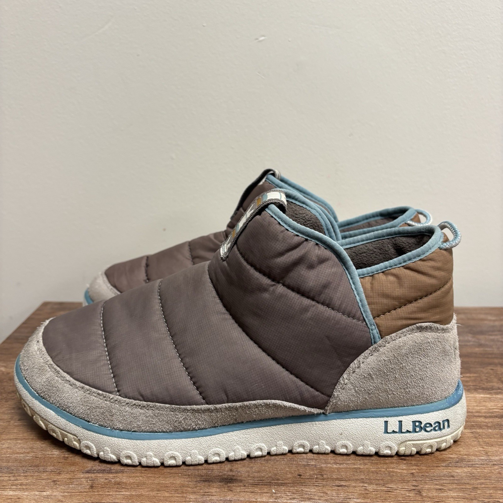 L.L. Bean Mountain Classic Quilted Ankle Boots Women 8 Gray Taupe Winter Spring