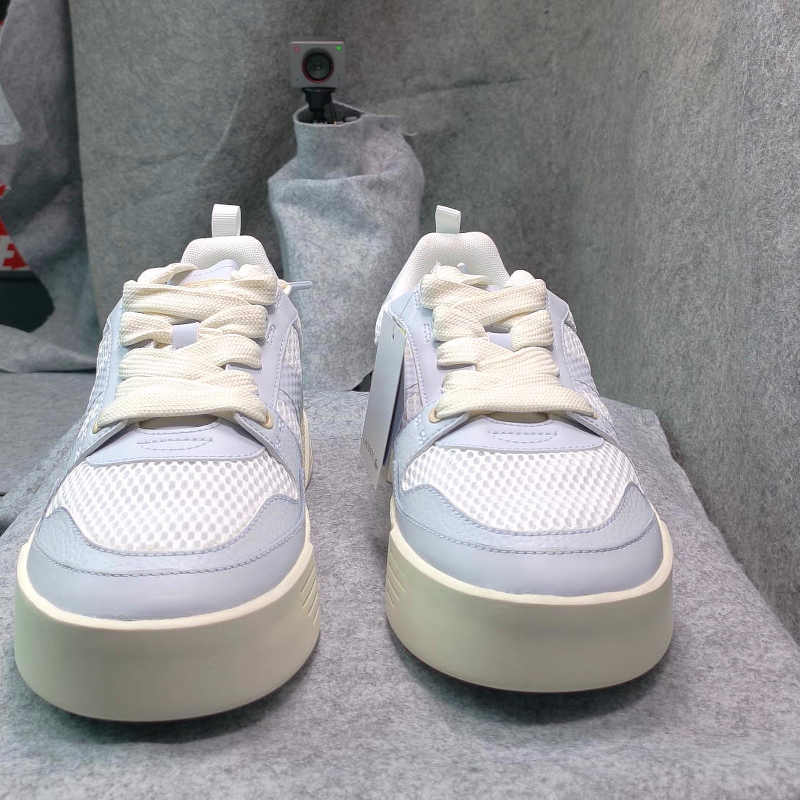 Size 9.5 – Lacoste TRQS Women’s White/Light 746CFA00221T5