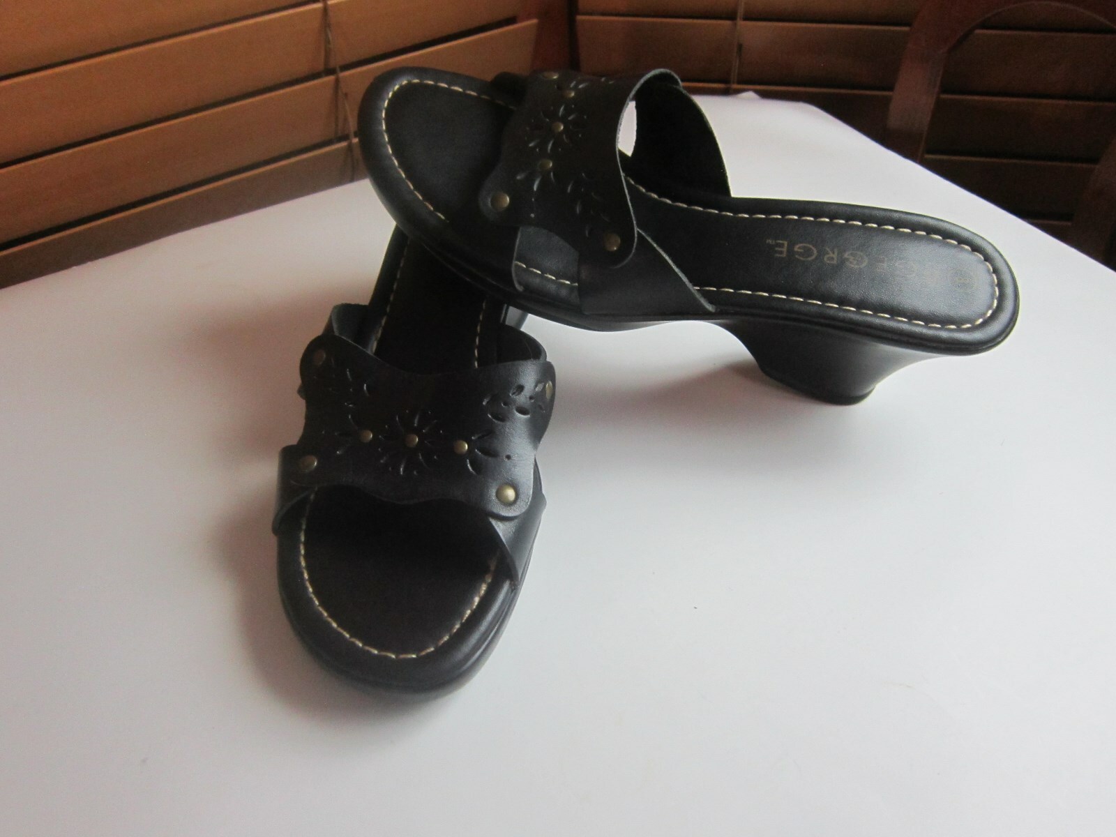 Gegrge Leather Sandals 8M Black Slip On Shoes Brazil Wedge Heels 2.5 in. #SHOE7