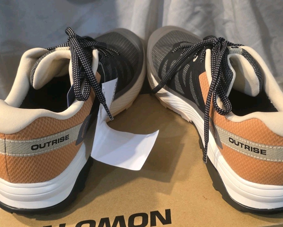 Salomon Outrise W CSWP Hiking Shoes Magnet Black Women Size 10 NWB