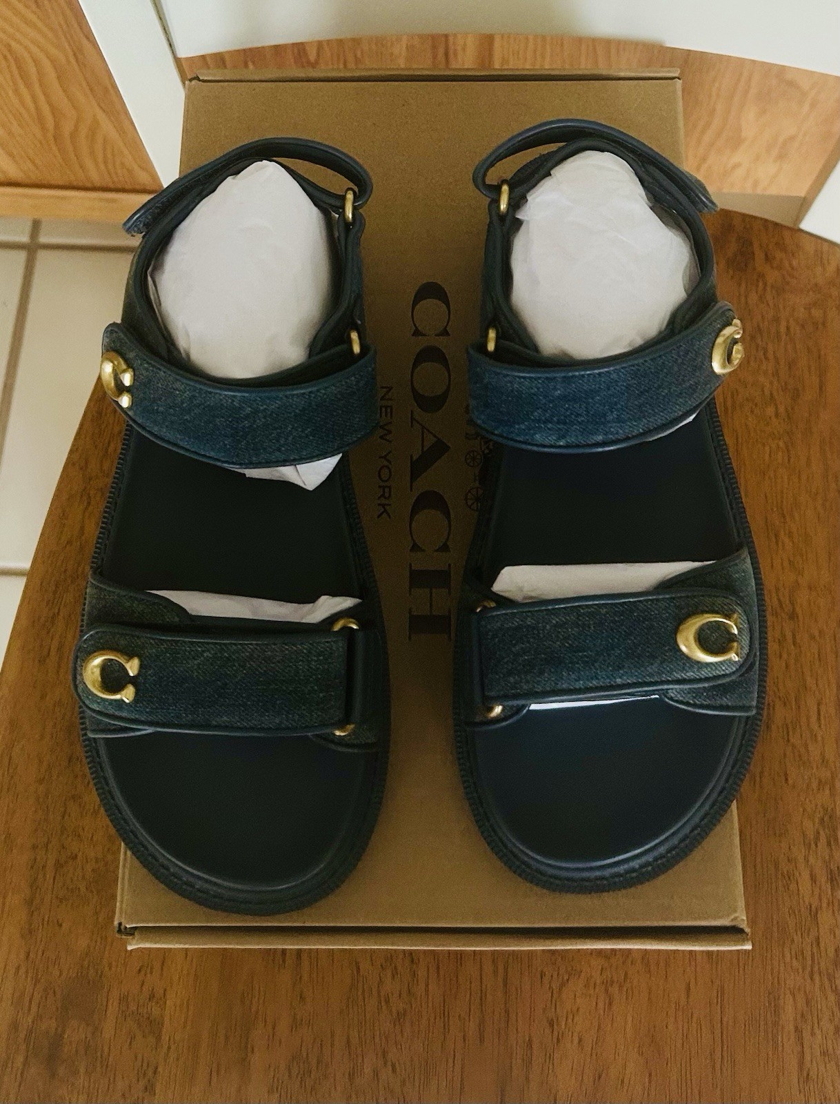 !! NEW !! COACH Women’s Brynn Sandals / Sneakers Dark Indigo Loved Denim SZ 8.5