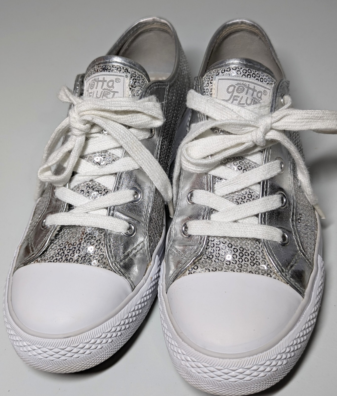 Gotta Flirt Silver Sequined Canvas Sneakers, CA-Disco, Sz 8M