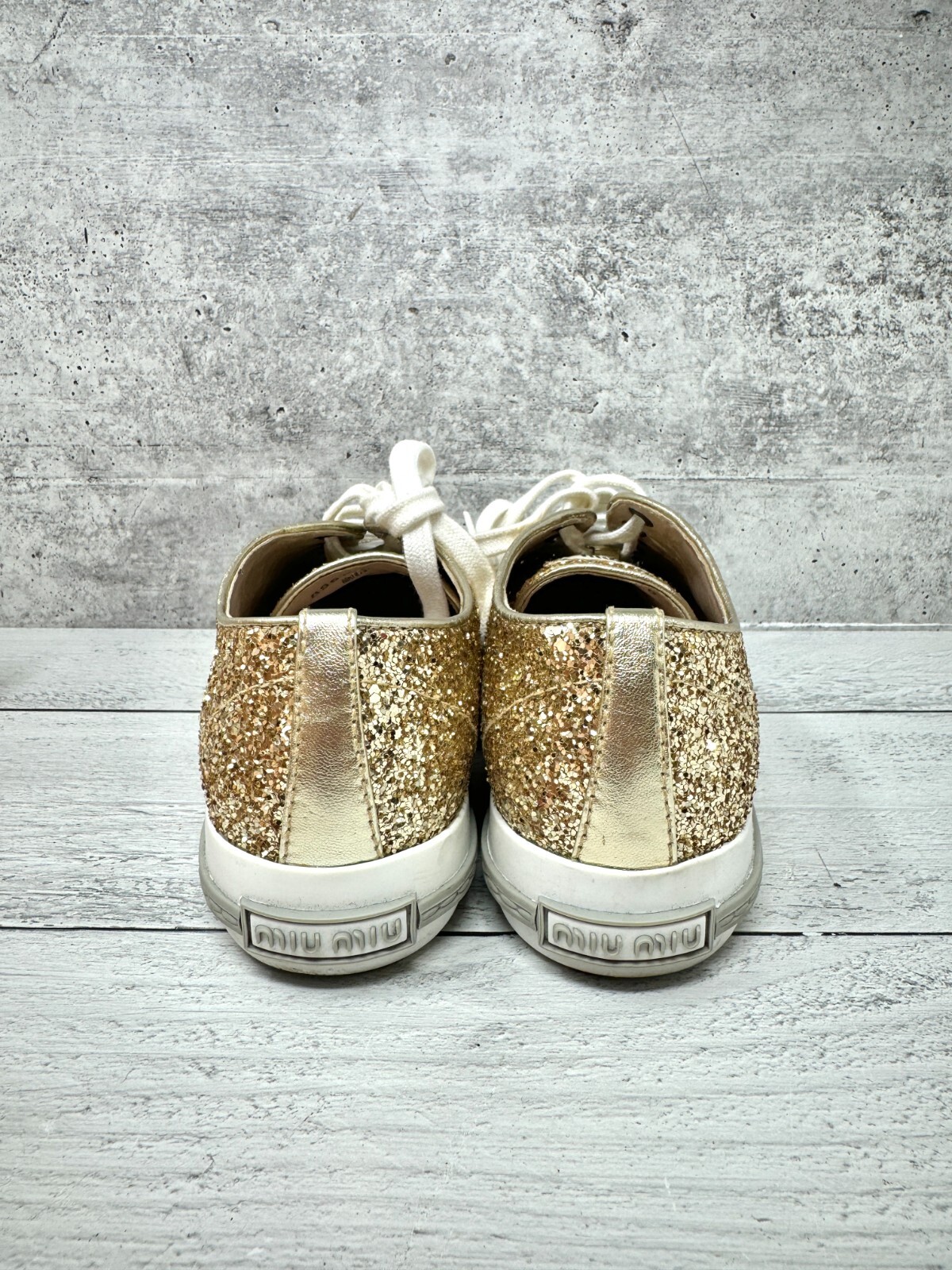 MIU MIU GOLD PIRITE GLITTER METAL CAP TOE LOGO SNEAKERS 36