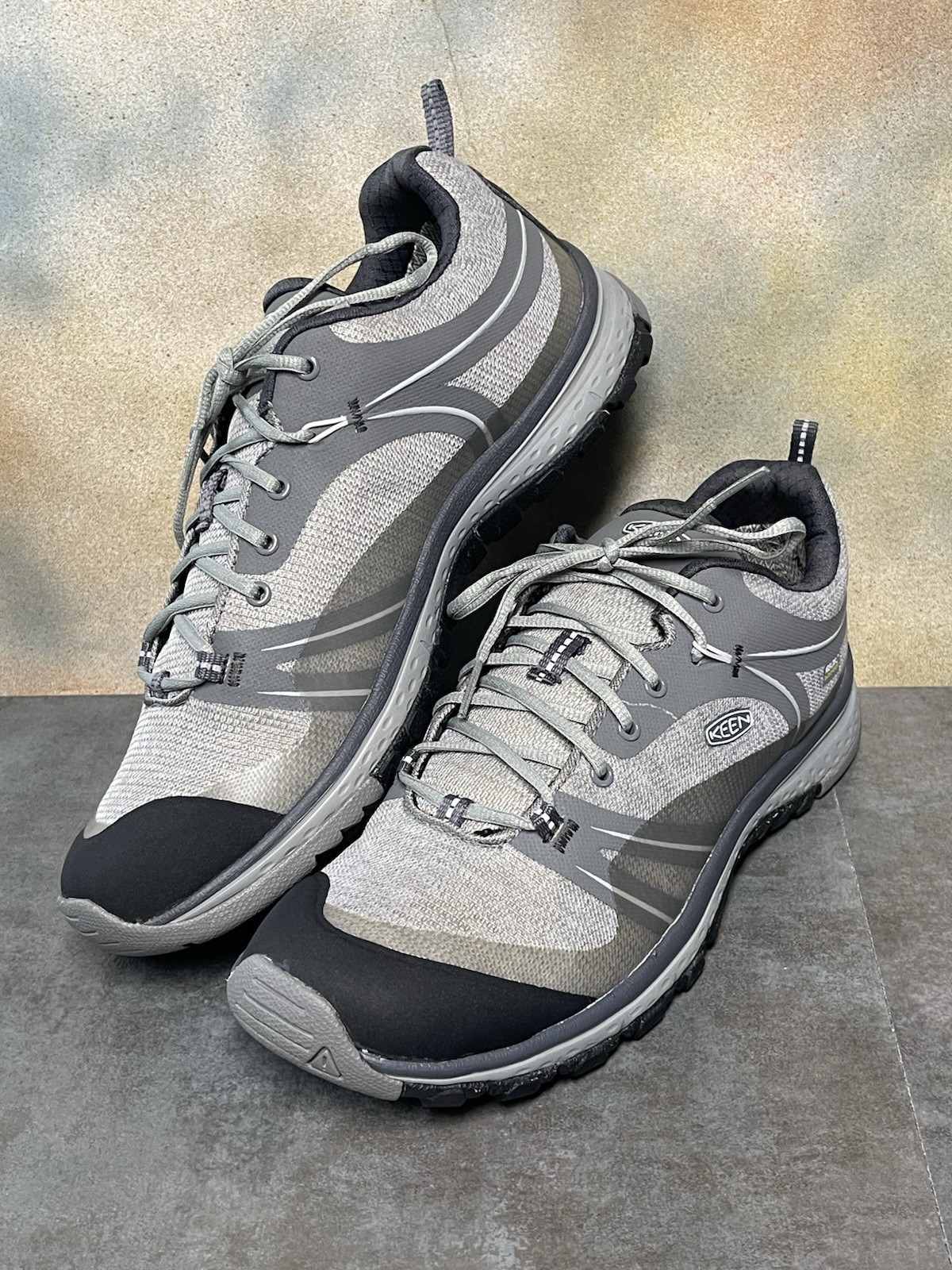 Keen Terradora Gray Women’s Waterproof Hiking Shoes Size 10