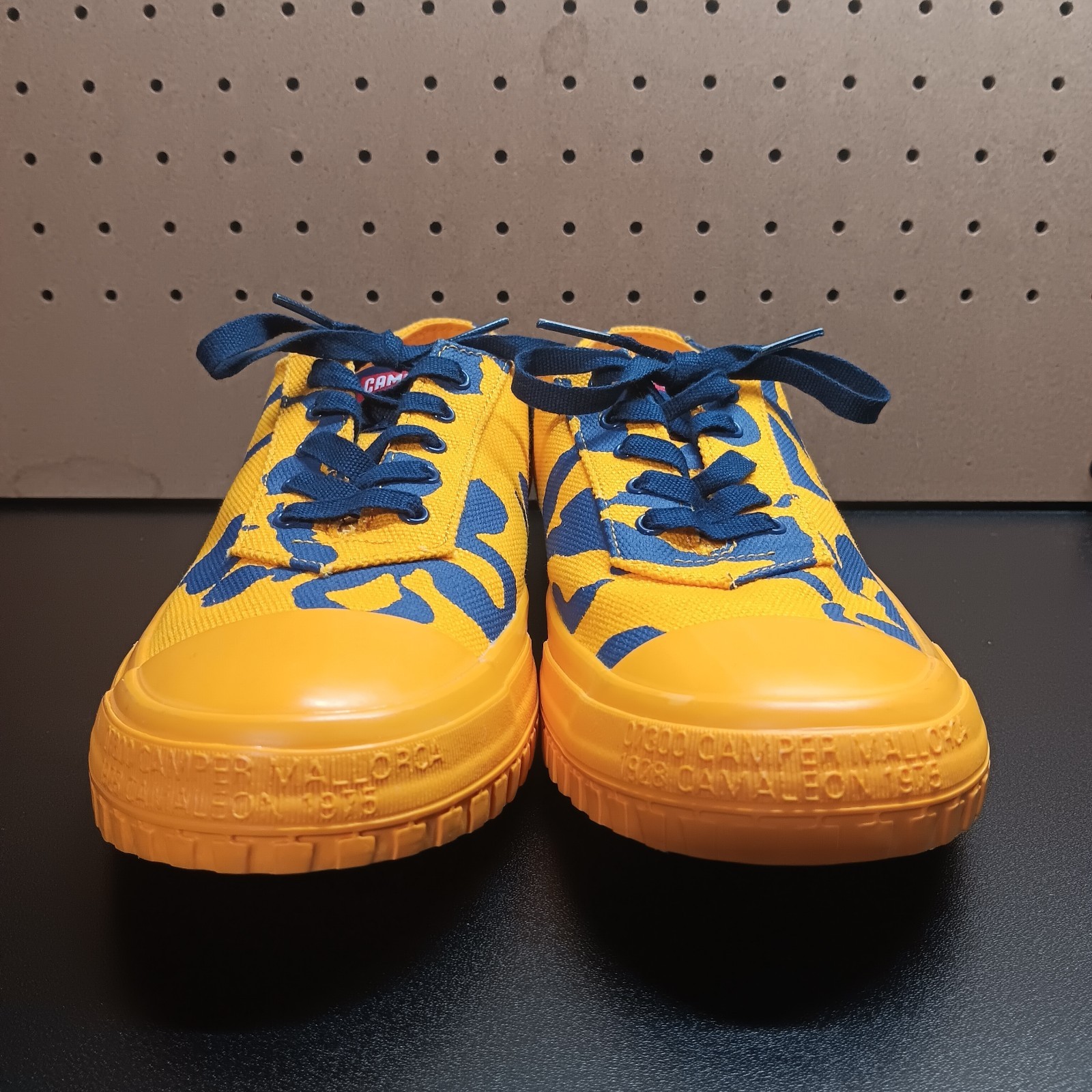 Camper Cameleon 1975 Shoes Womens Size US 10 EU 41 Orange Blue Recycled Cotton