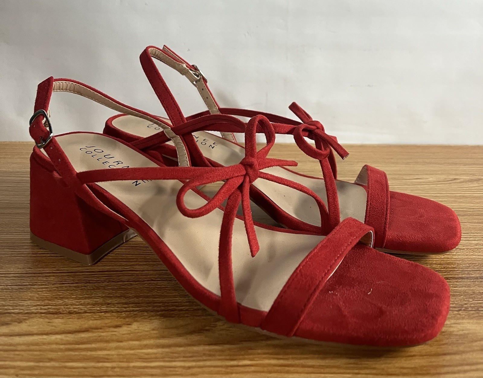 Journee Collection Women’s Amity Sling Back Strap Block Sandals Red Size 8.5 EUC