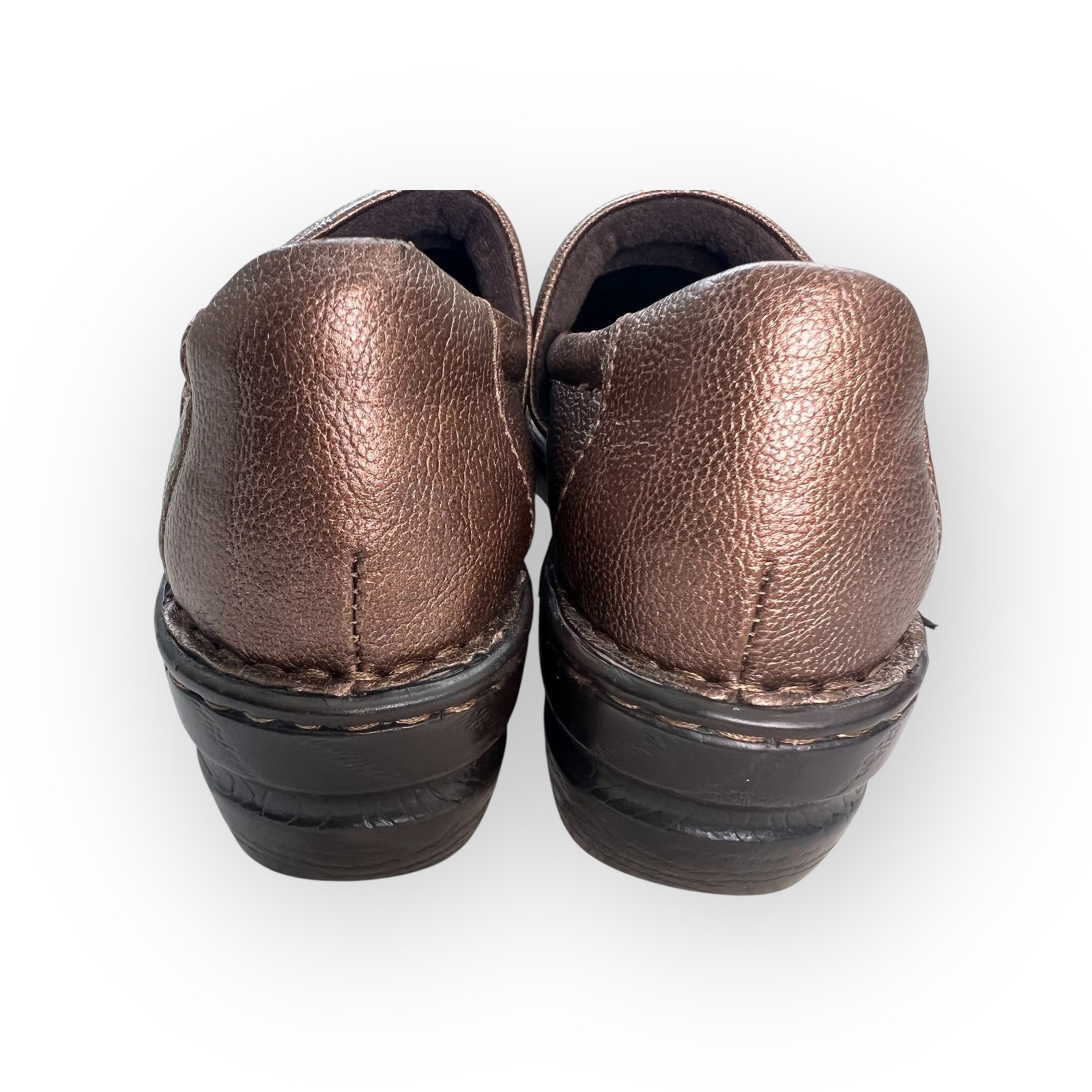 B.O.C. Womens Clogs Slip On Shoes SZ 9 Bronze Metallic Comfort Workwear Casual